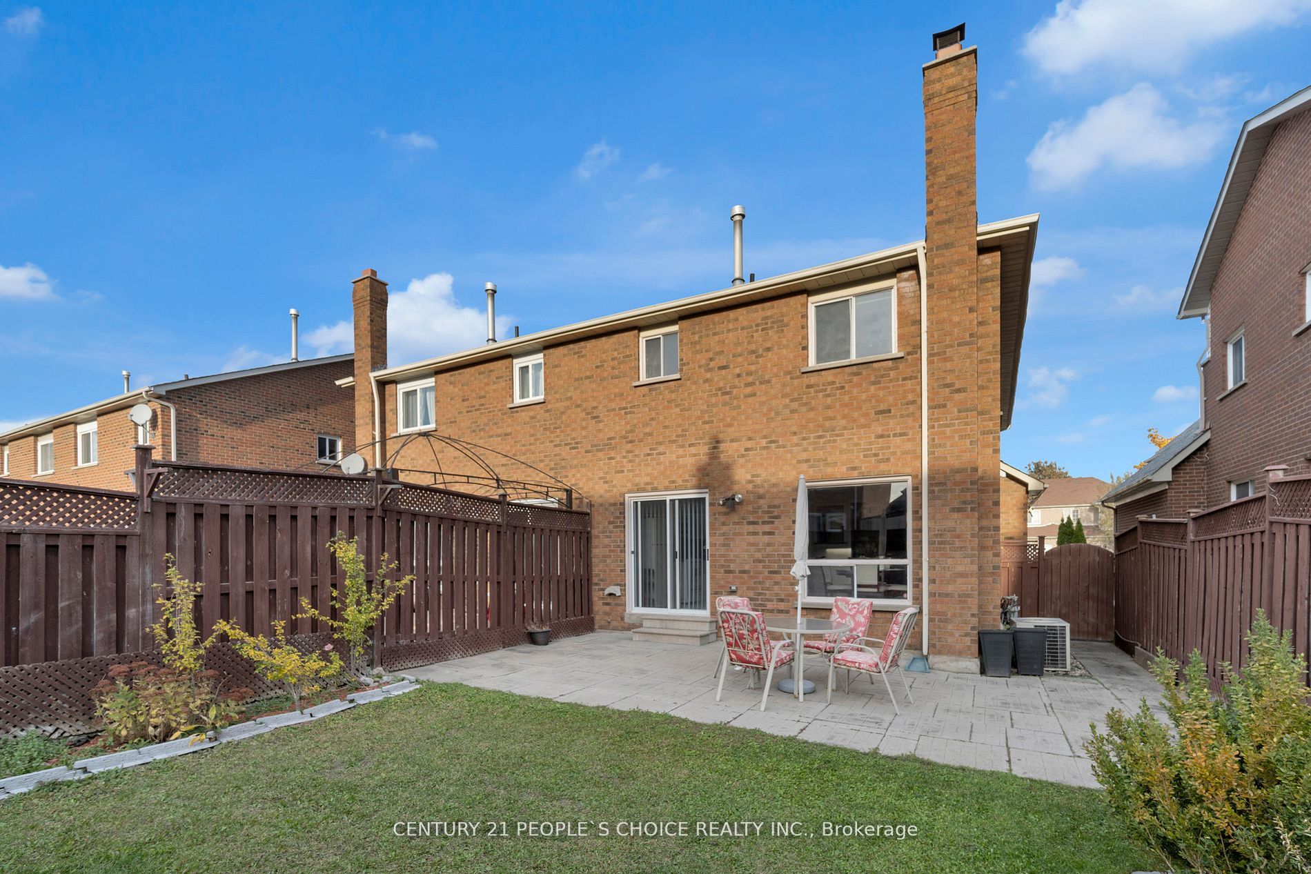 98 Bighorn Cres