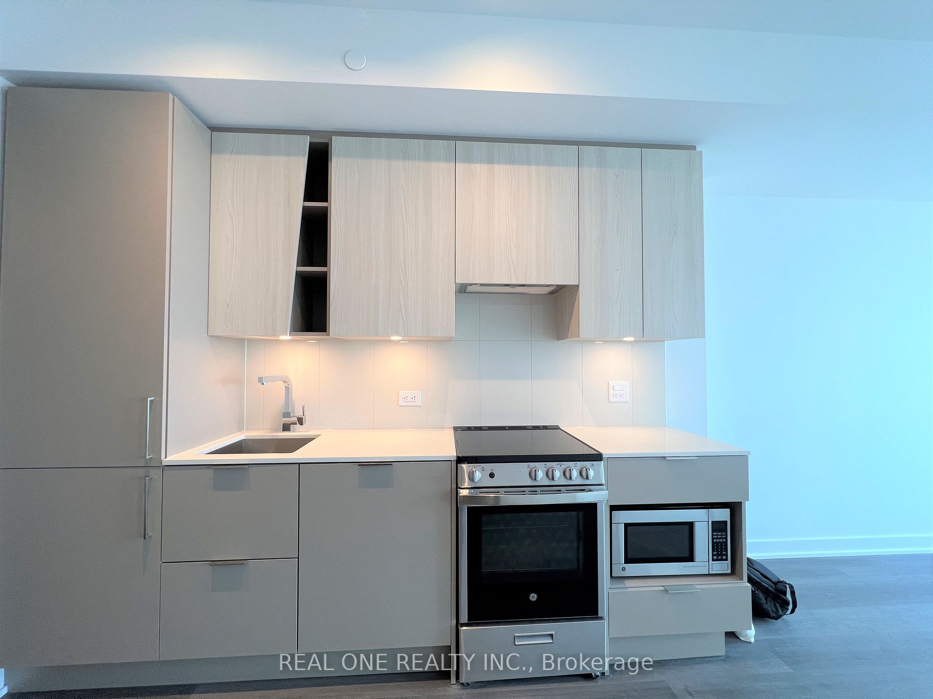 3900 Confederation Pkwy, #5001