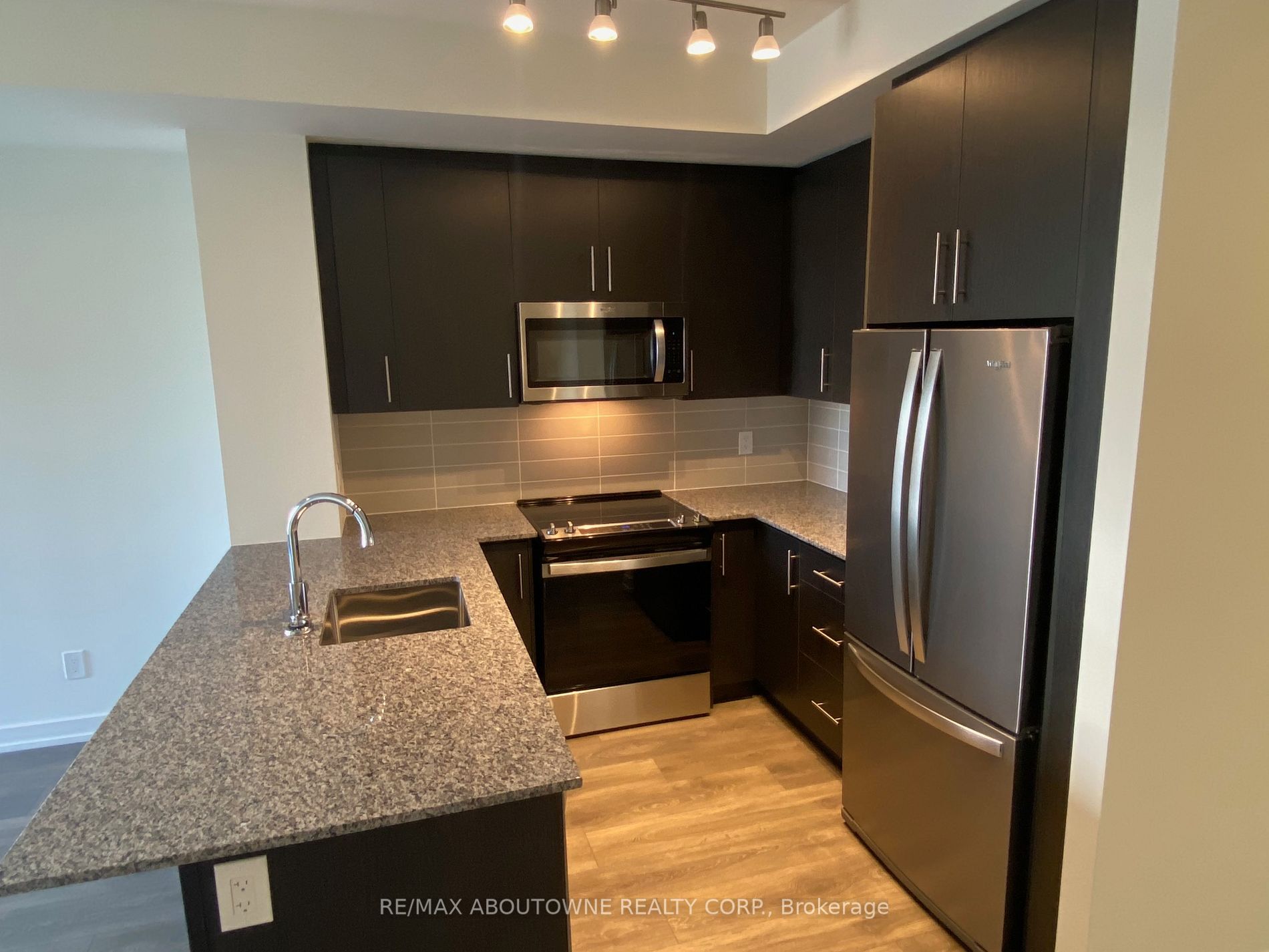 345 Wheat Boom Dr, #302