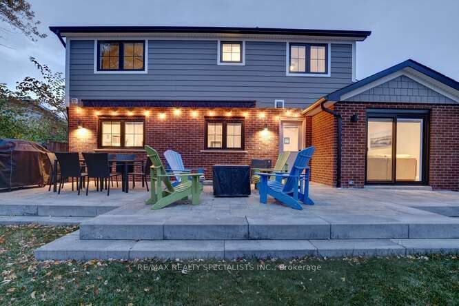 2550 Winthrop Cres