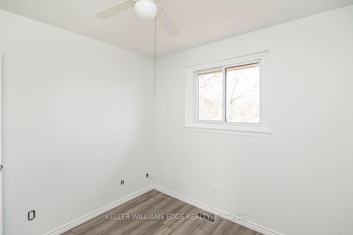 1306 Guelph Line, #3
