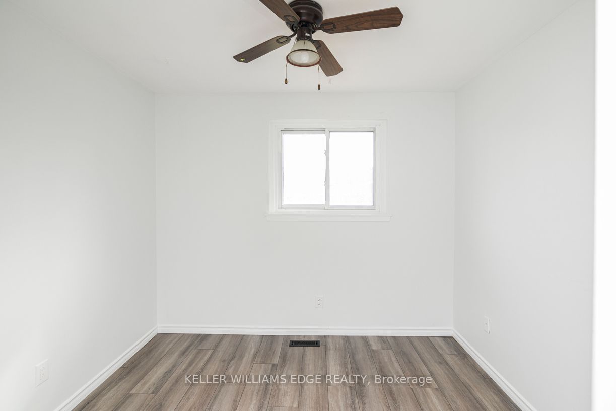 1306 Guelph Line, #3