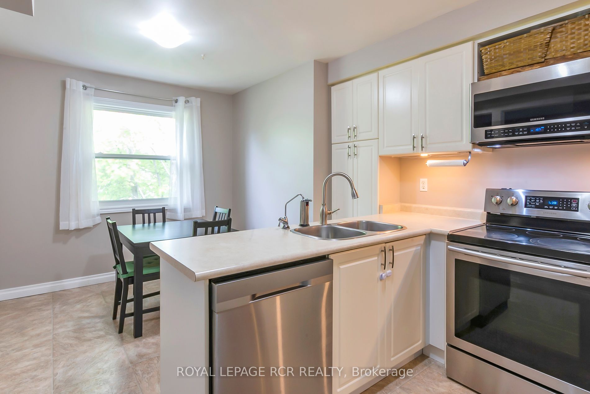 344 Lewis Dr
