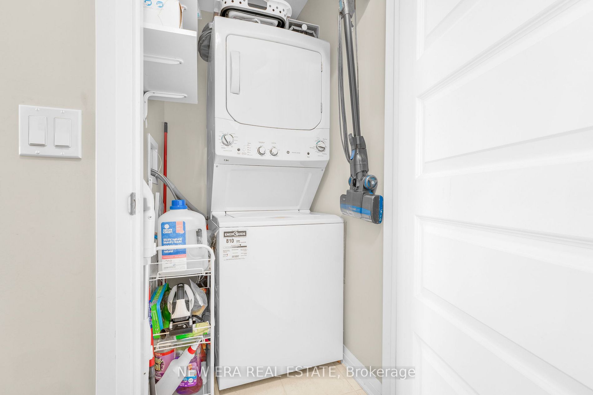 128 Grovewood Common, #408
