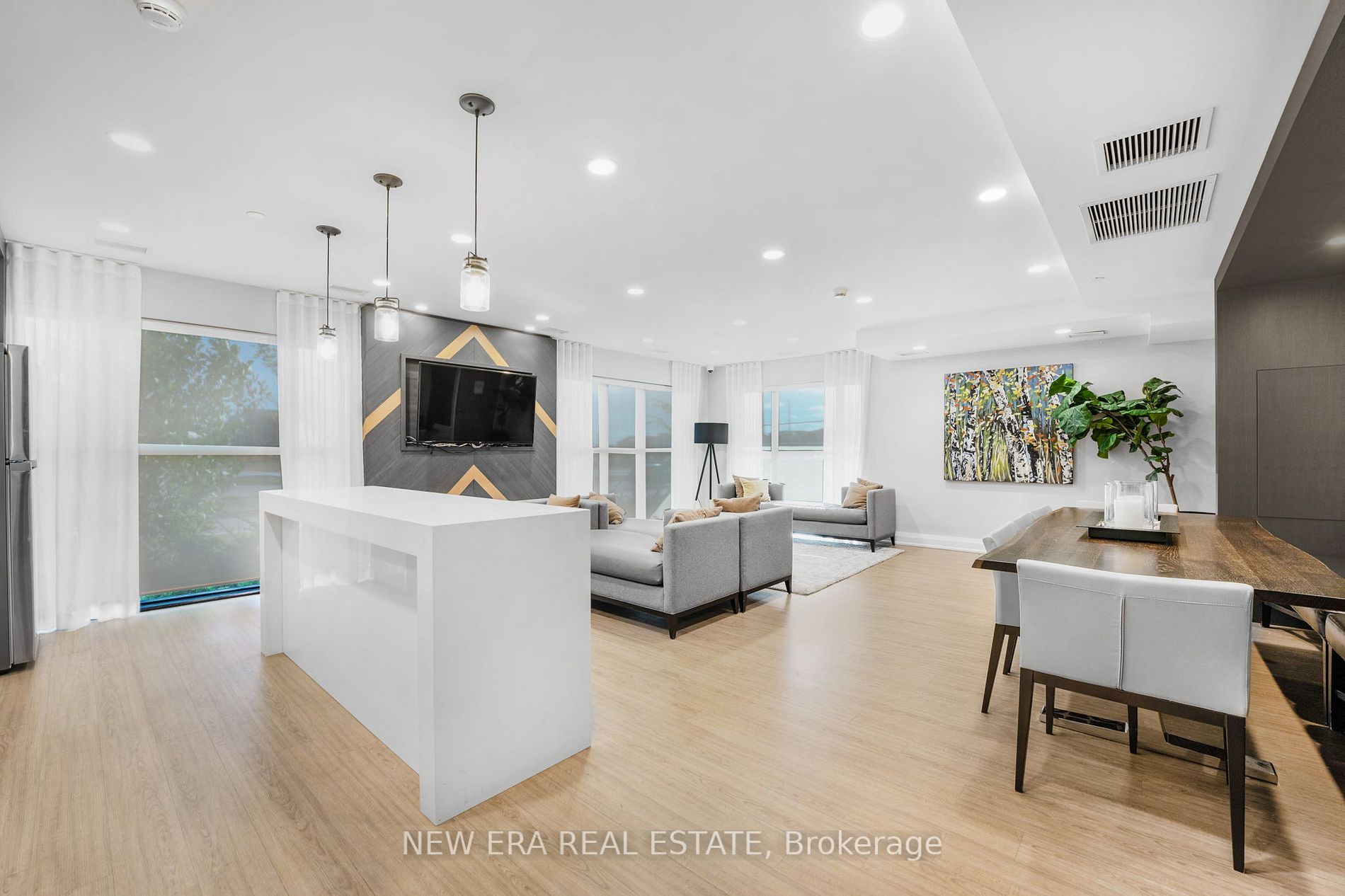 128 Grovewood Common, #408