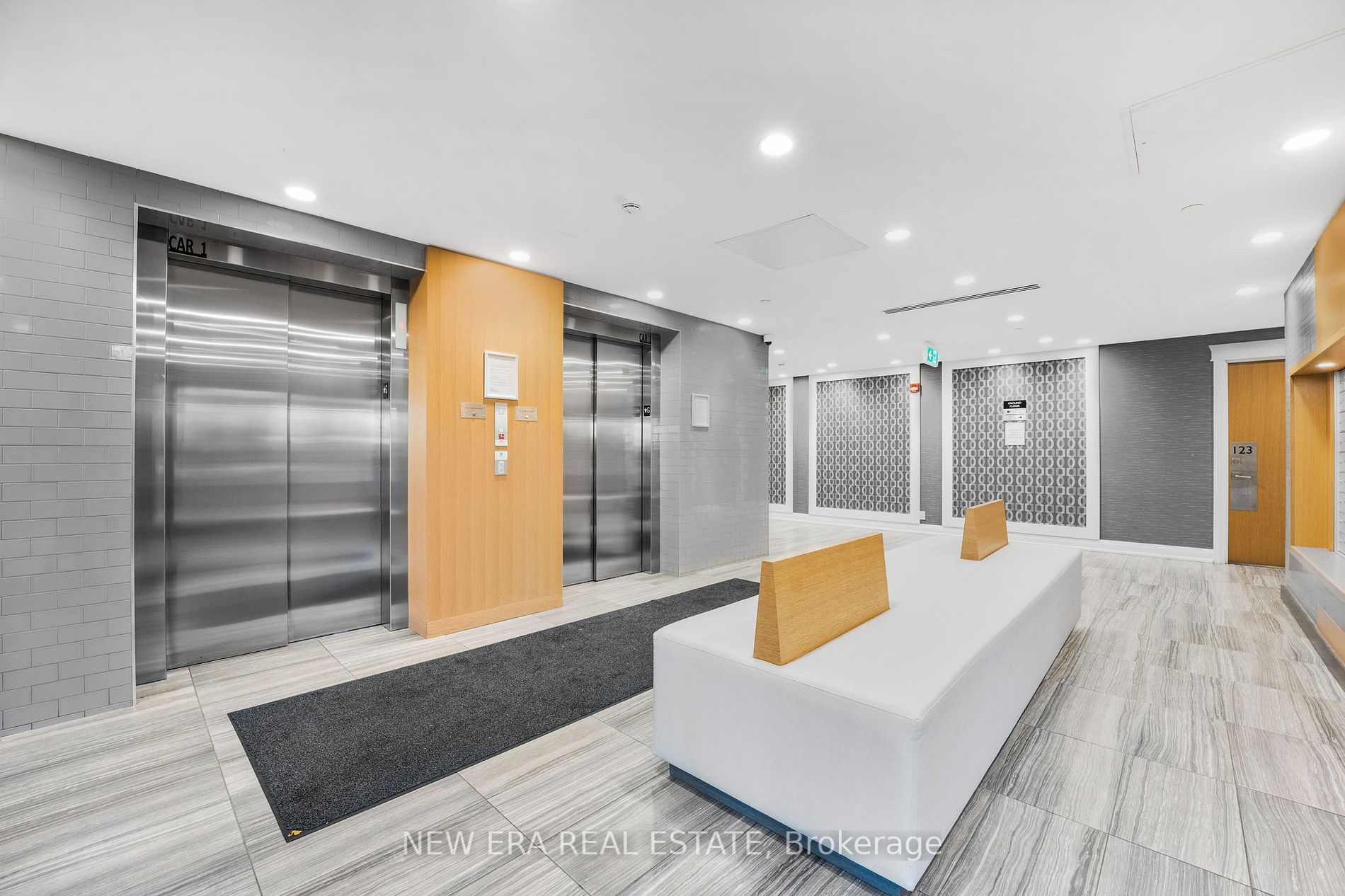 128 Grovewood Common, #408