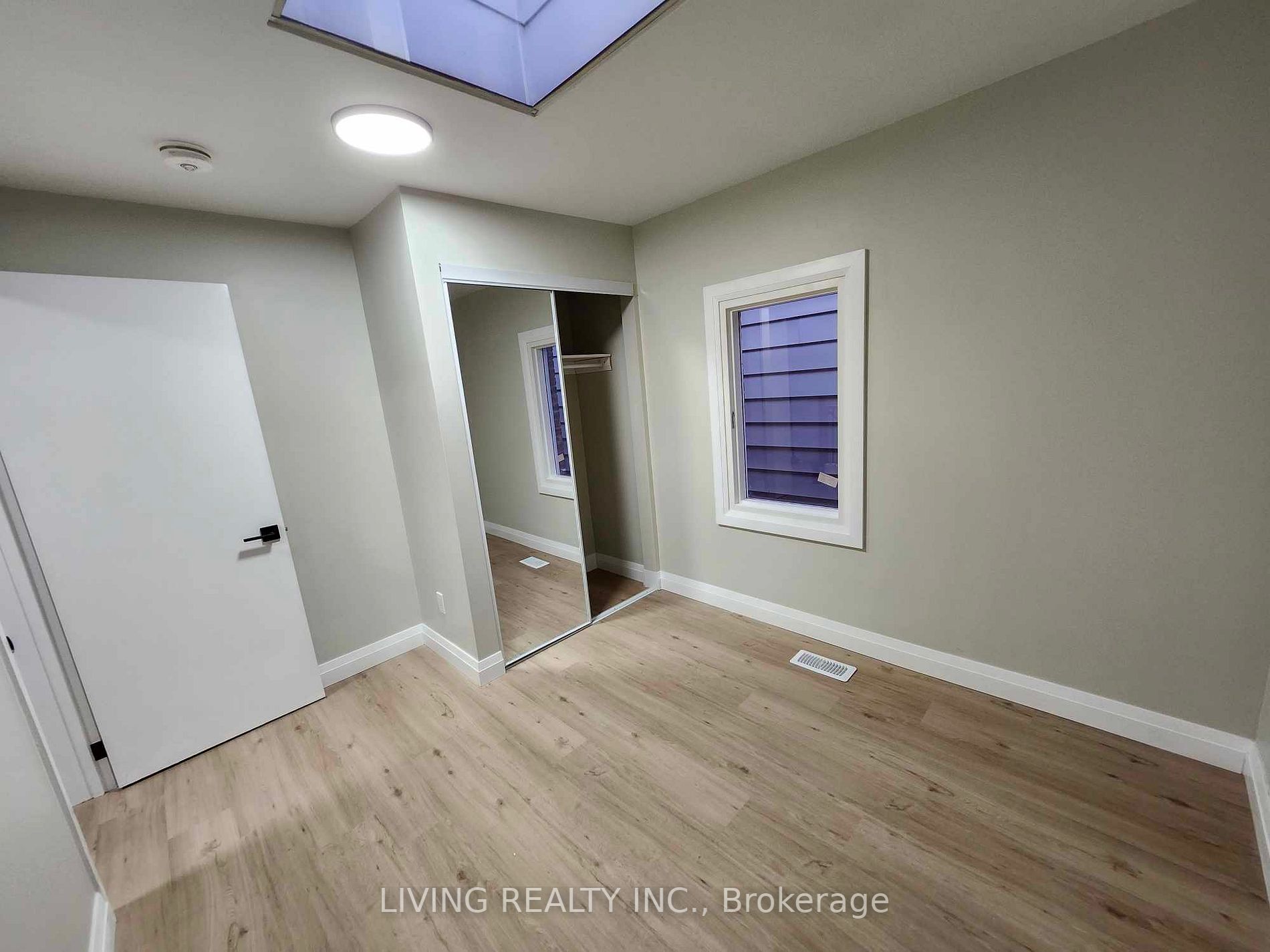 50 Garnet Ave, #Upper