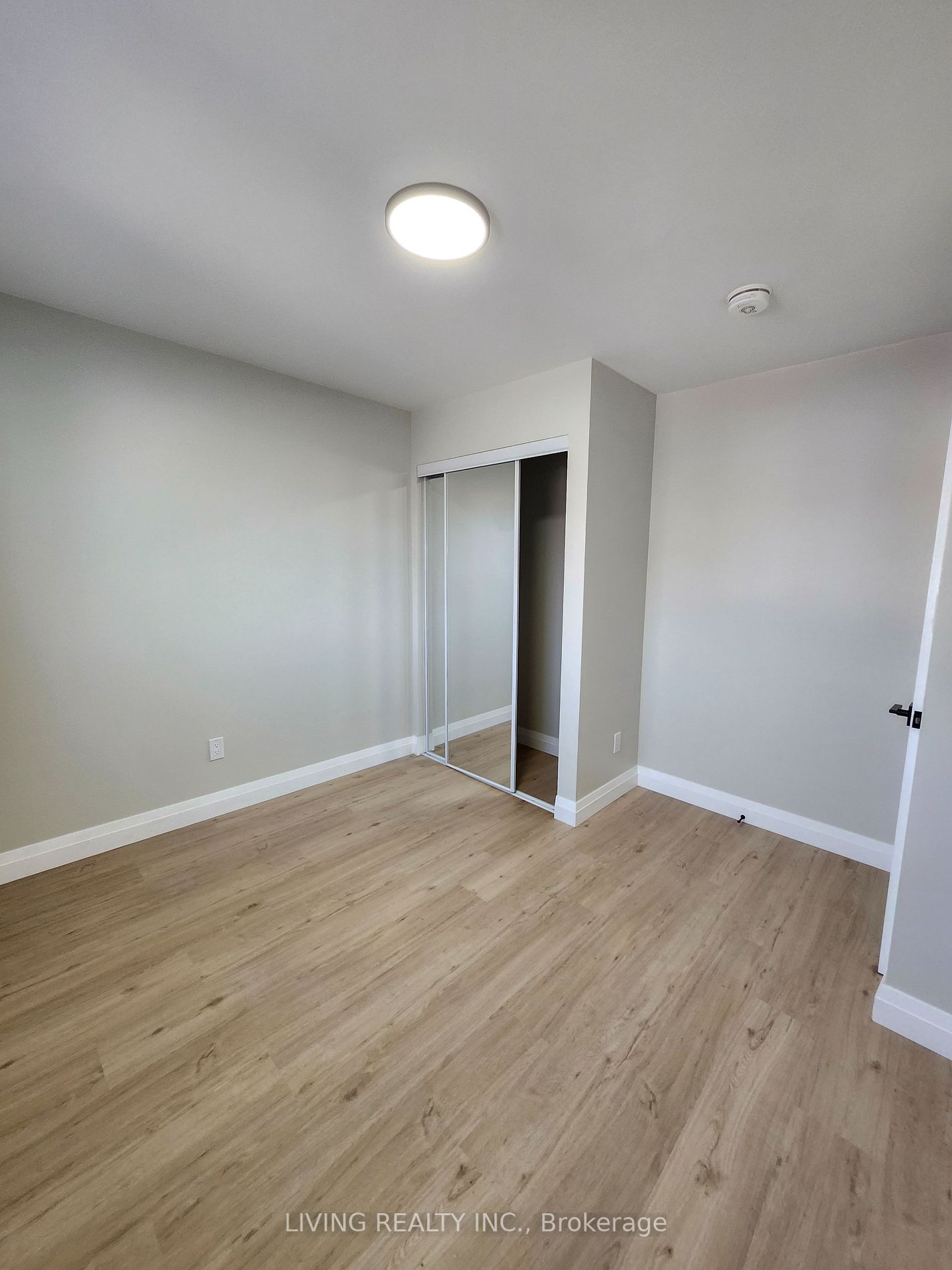 50 Garnet Ave, #Upper