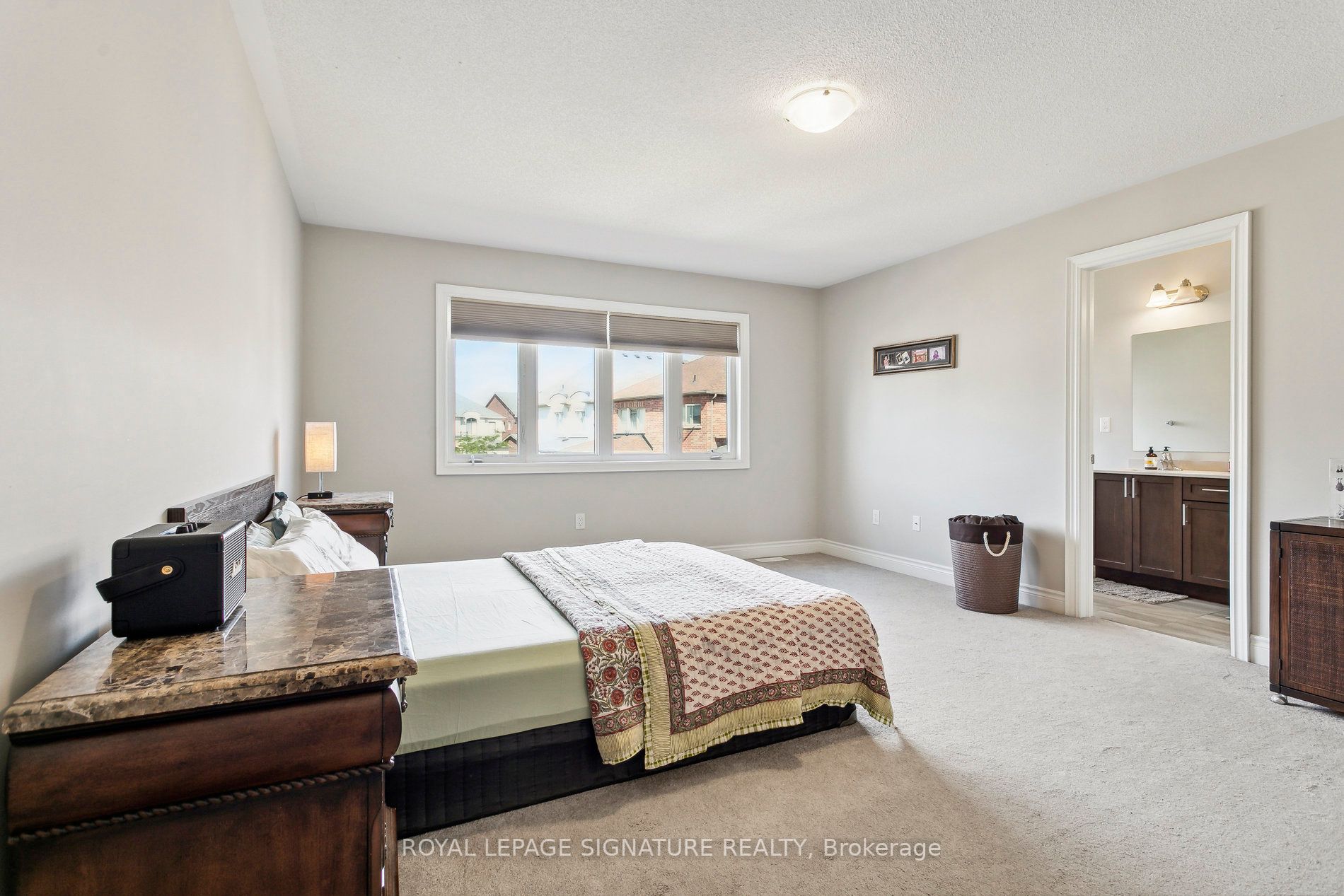 22 Temple Manor Rd