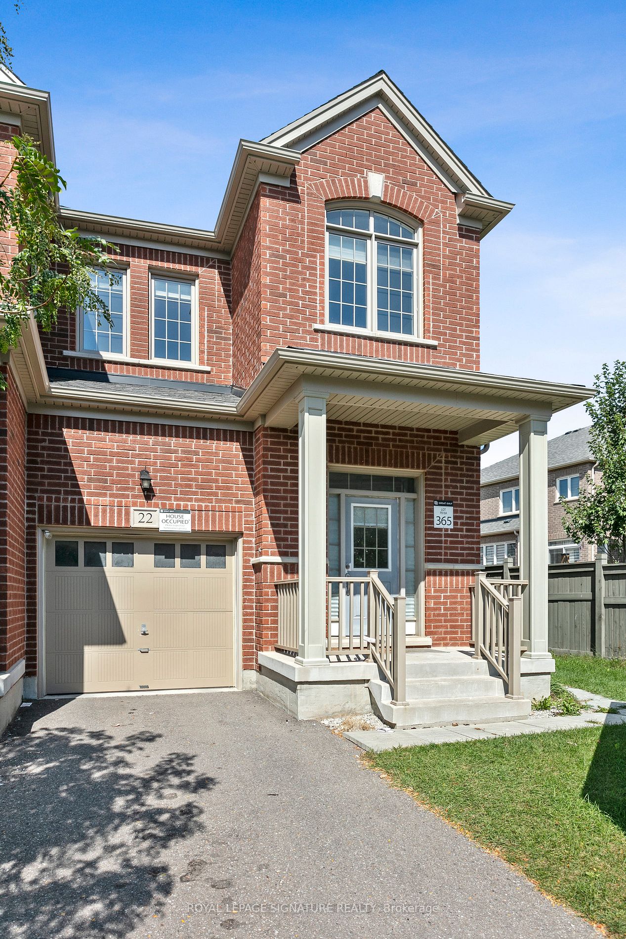 22 Temple Manor Rd