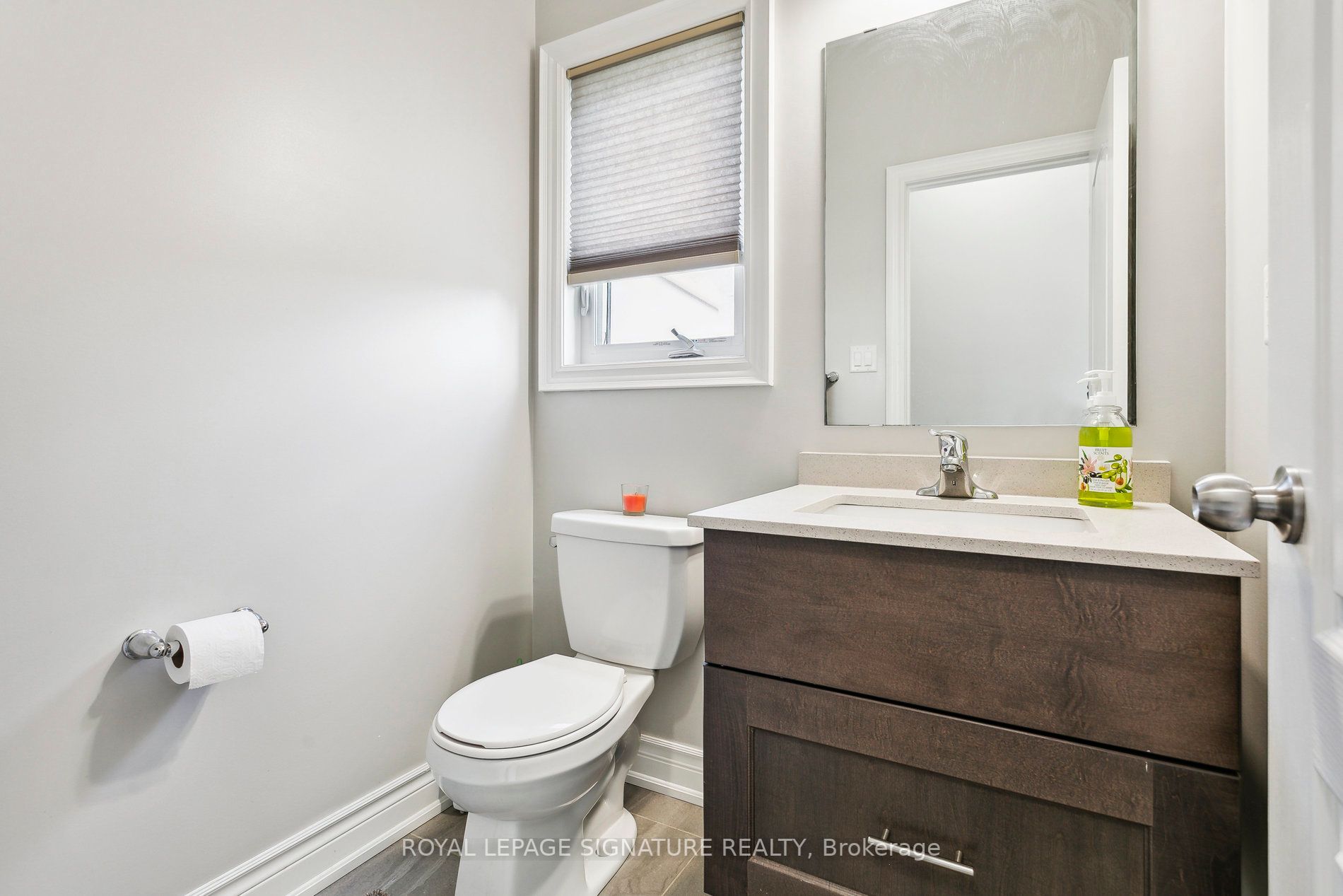 22 Temple Manor Rd