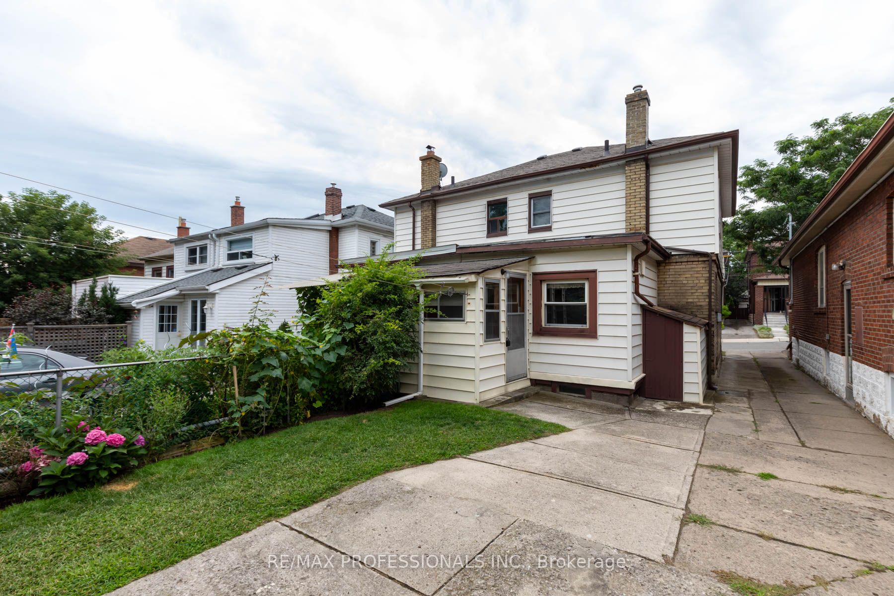 43 Runnymede Rd