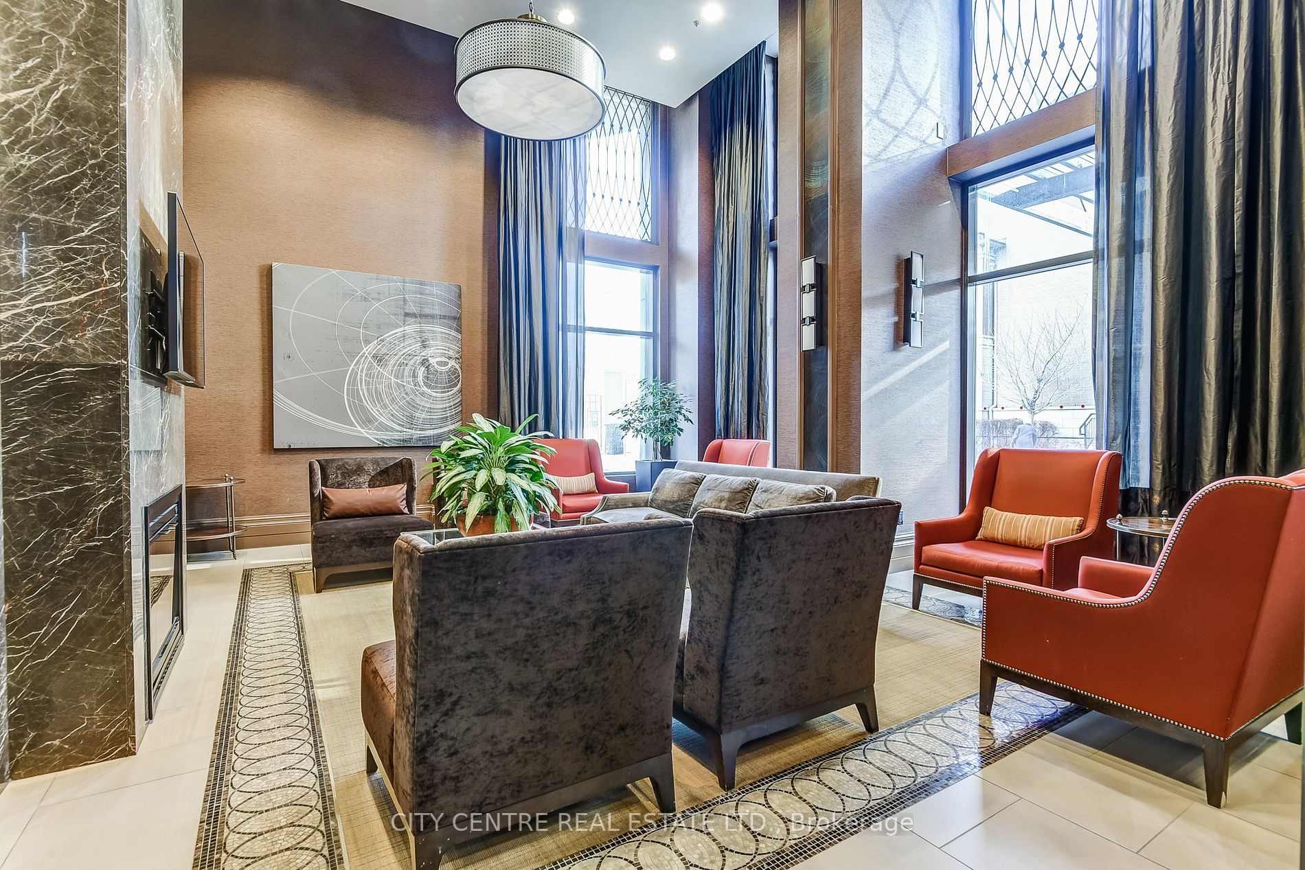 385 Prince Of Wales Dr, #1312