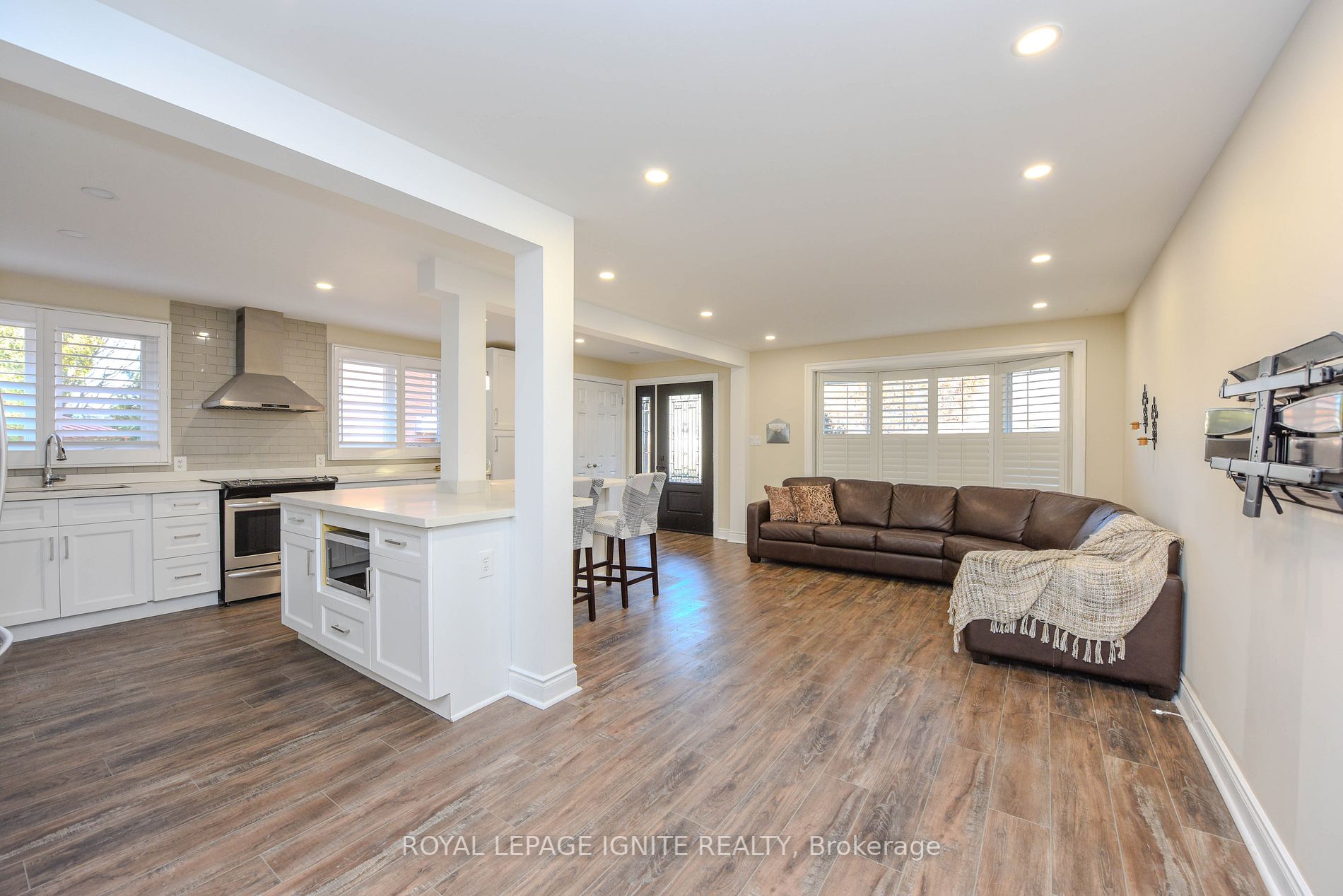 1892 Reiss Crt