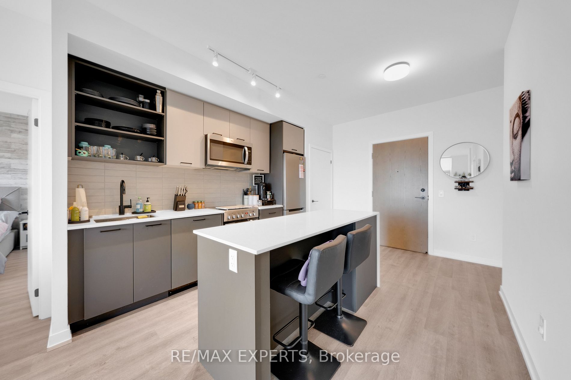 2300 St. Clair Ave W, #1008