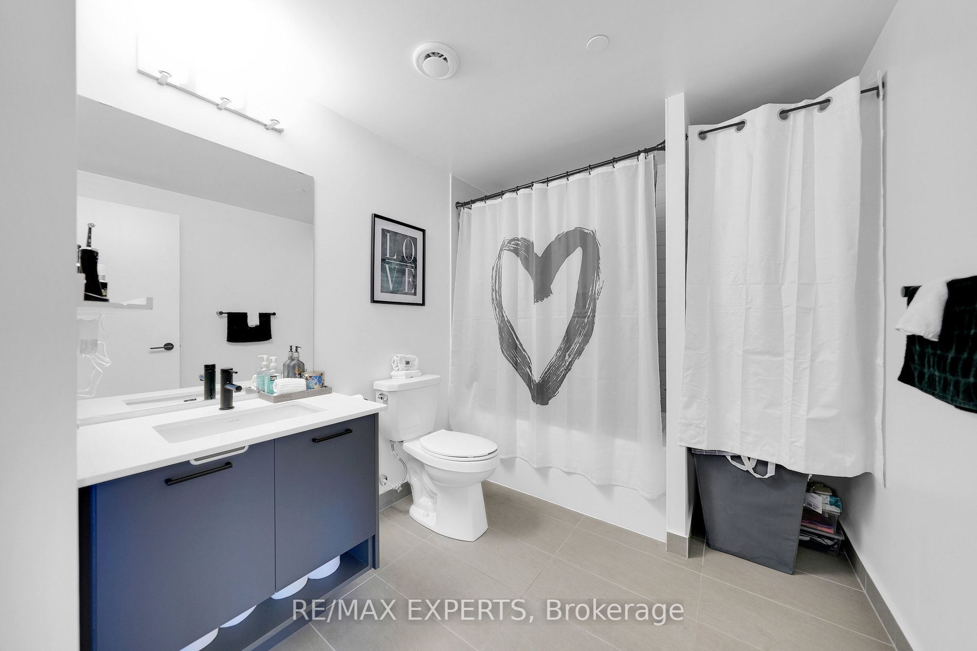 2300 St. Clair Ave W, #1008