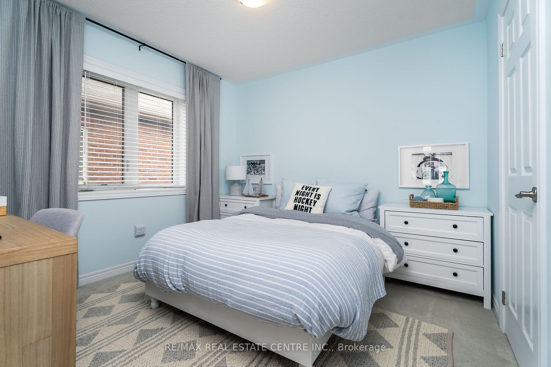 3053 Eberly Woods Dr