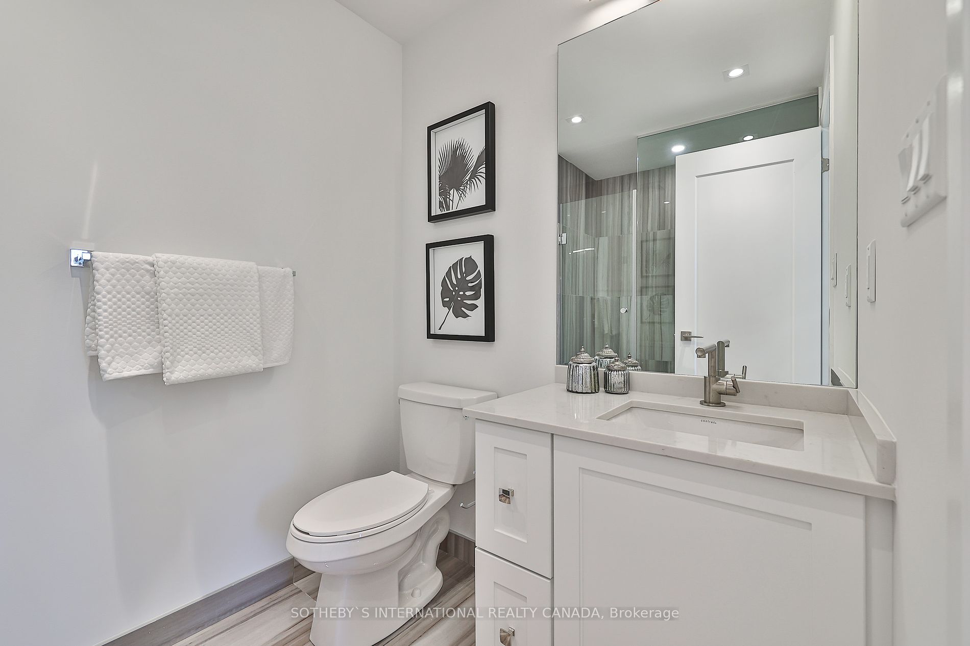 430 Roncesvalles Ave, #Th3