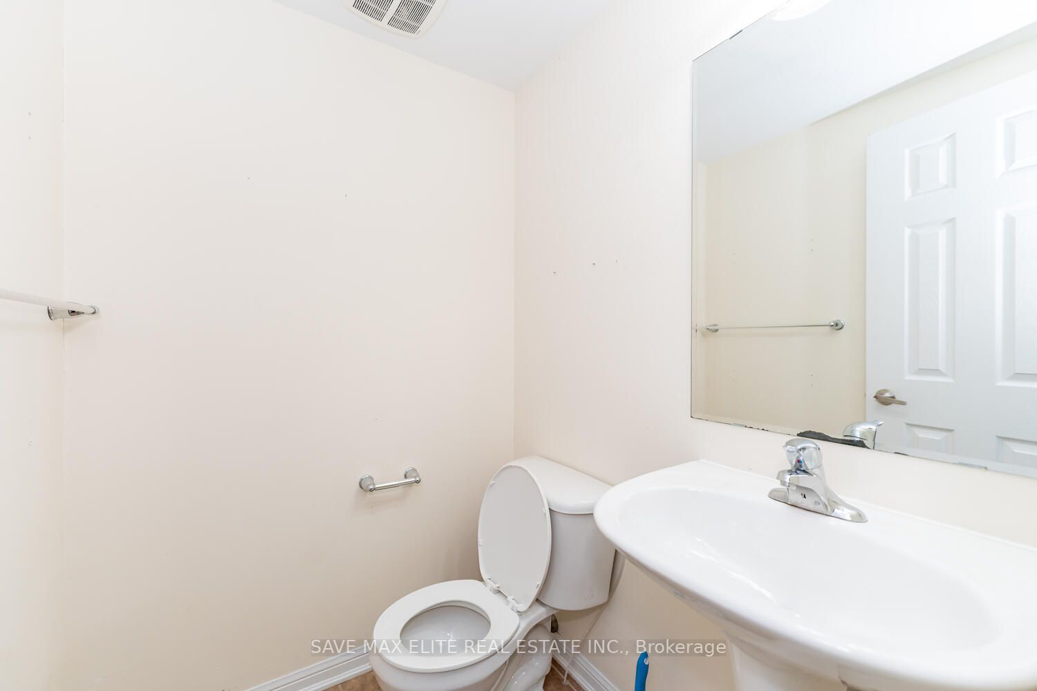 6020 Derry Rd, #17