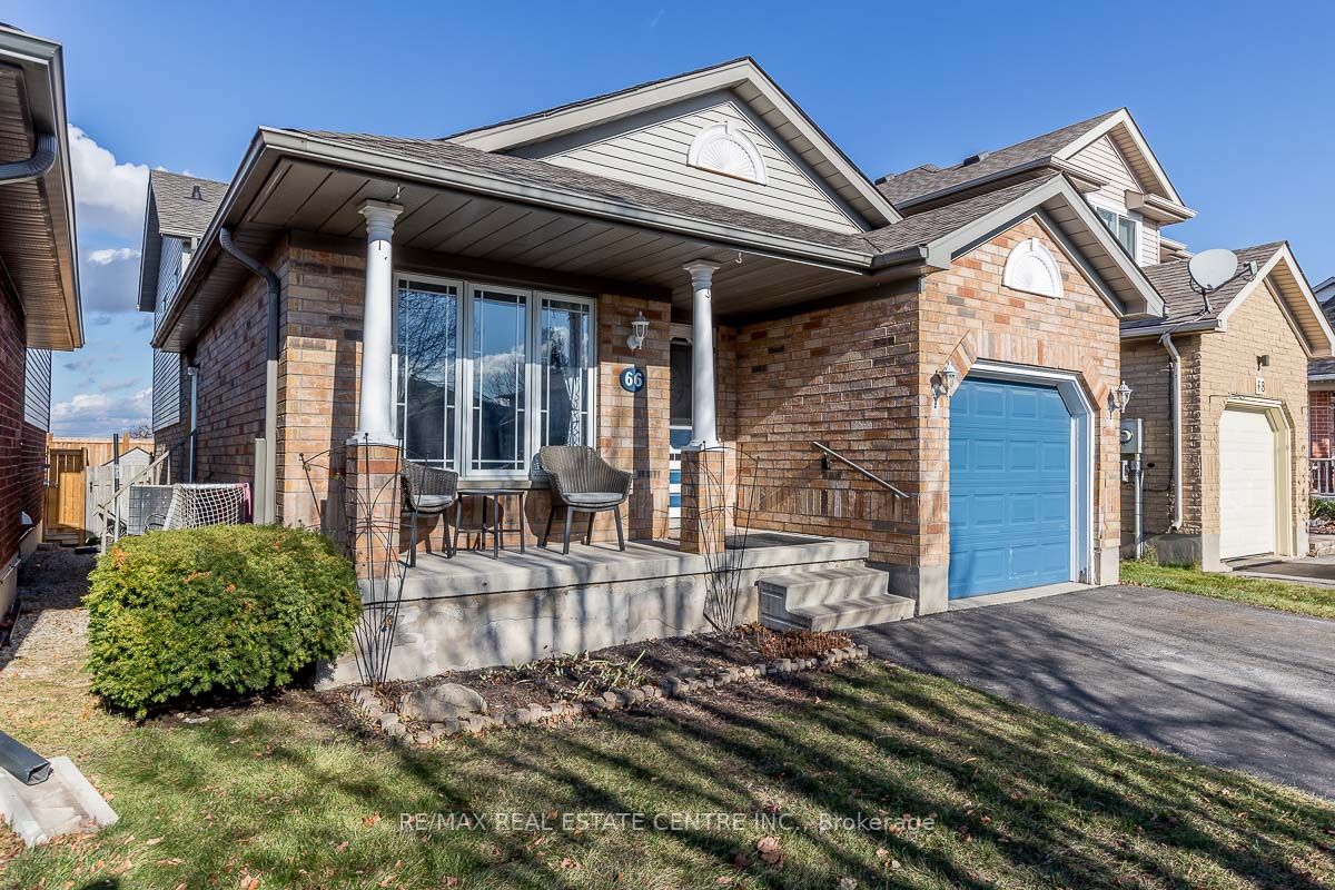 66 Colbourne Cres