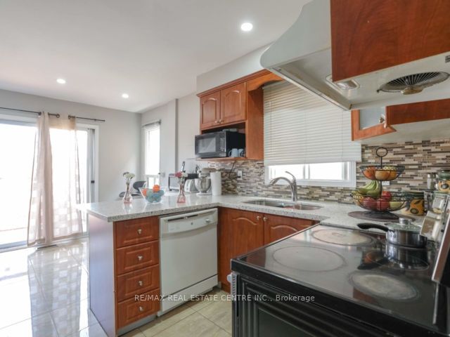 48 Cortez Crt