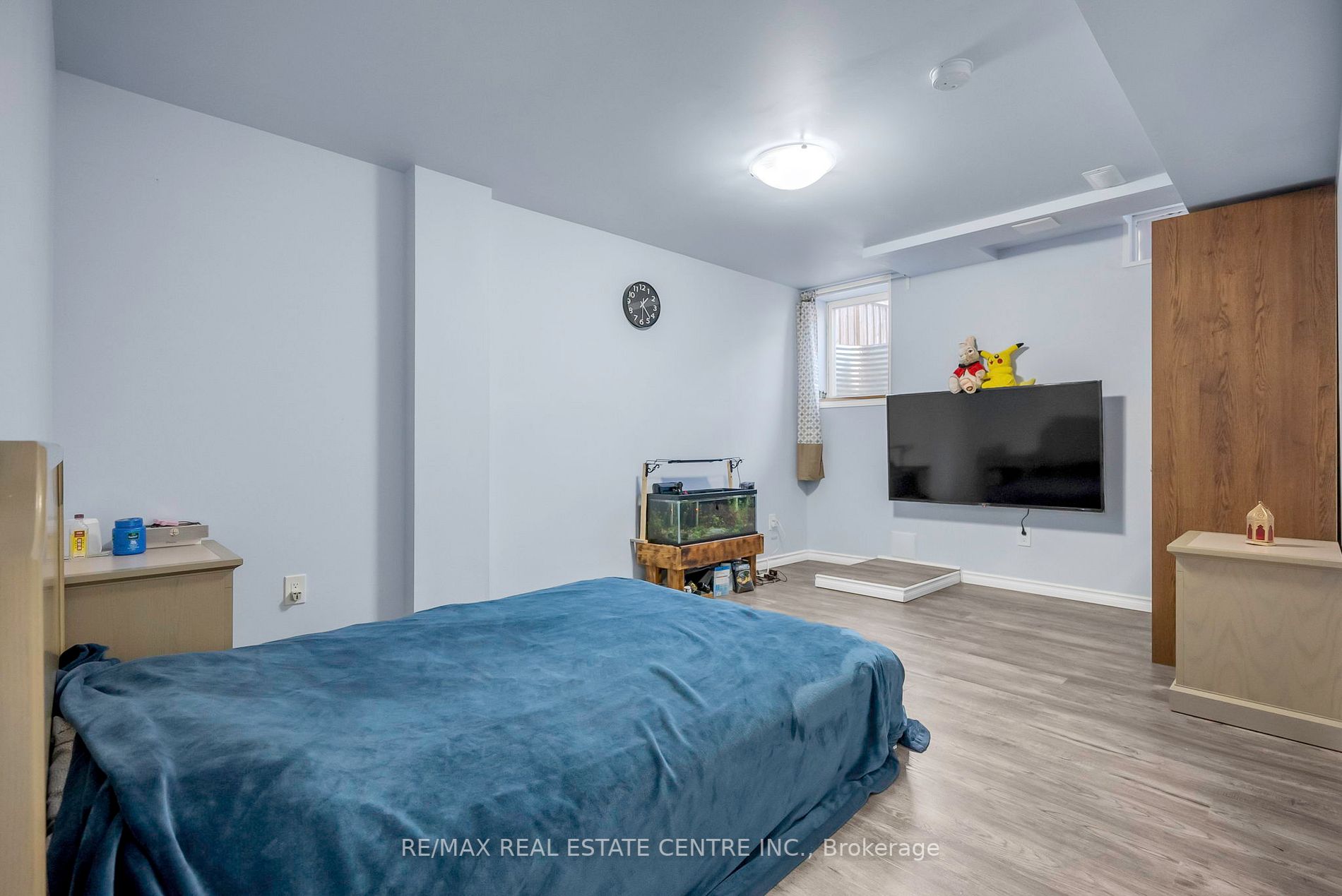 123 Swindale Dr