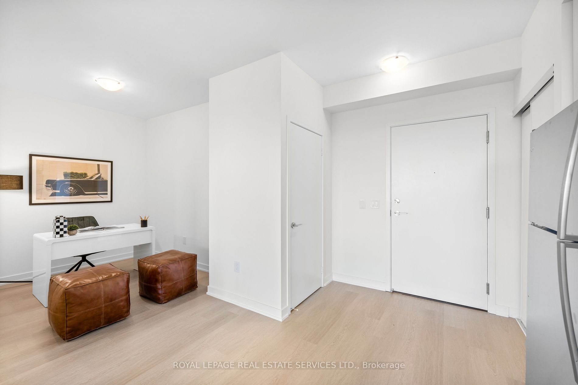 859 The Queensway, #716