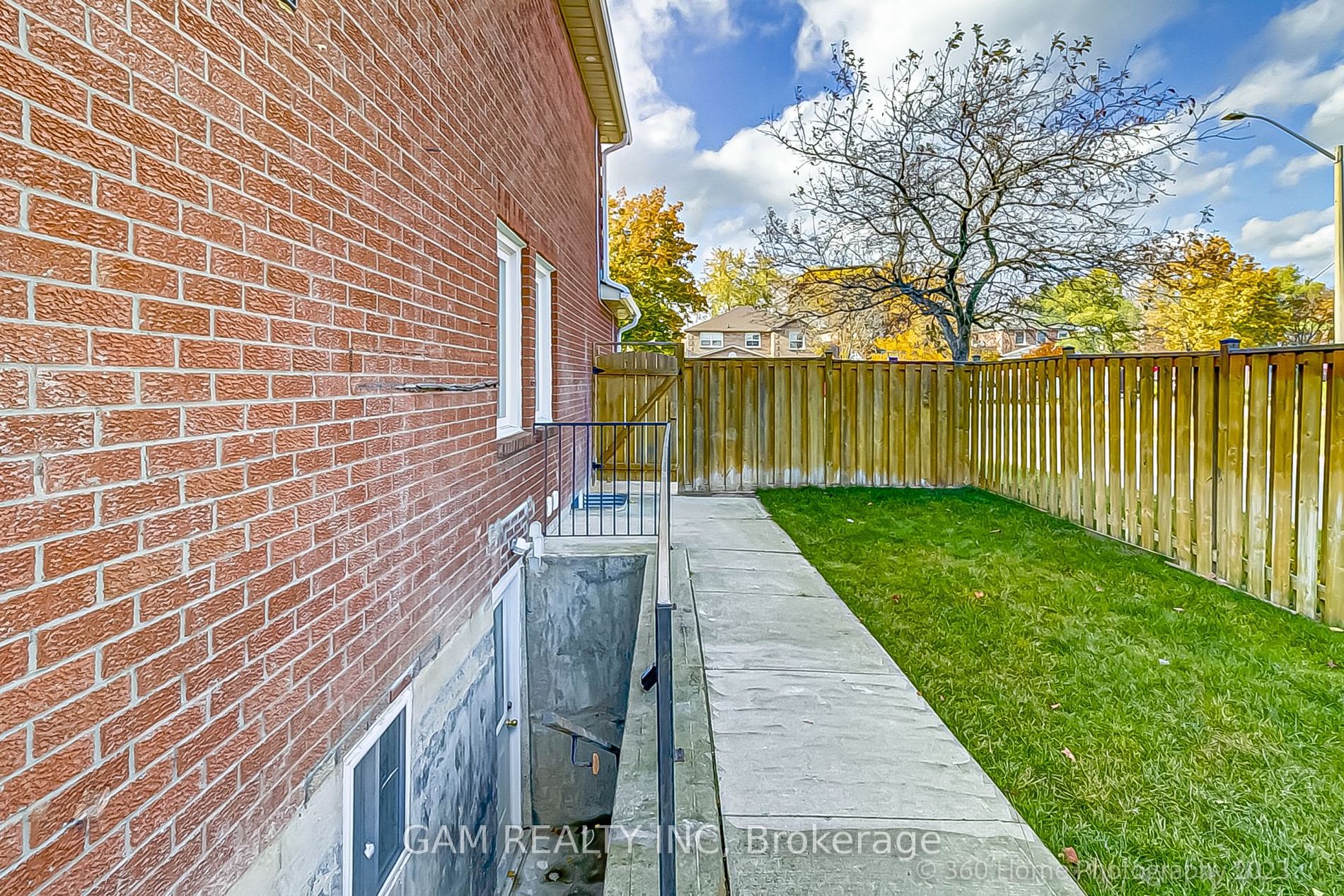 1721 Village View Pl, #Lower