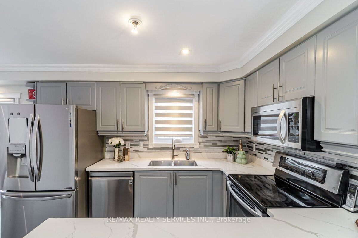 3 Penbridge Circ
