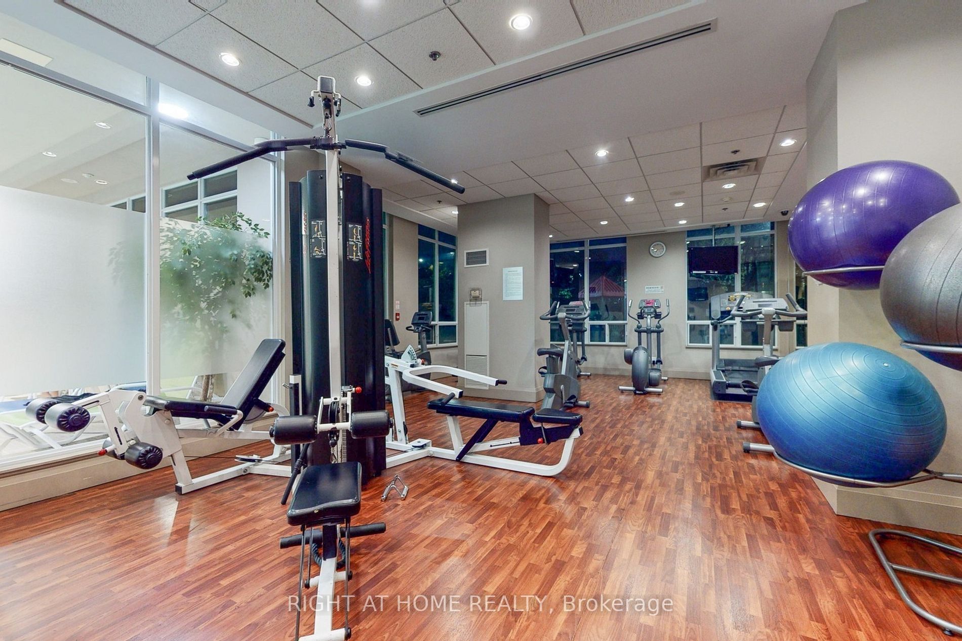 3515 Kariya Dr, #1605