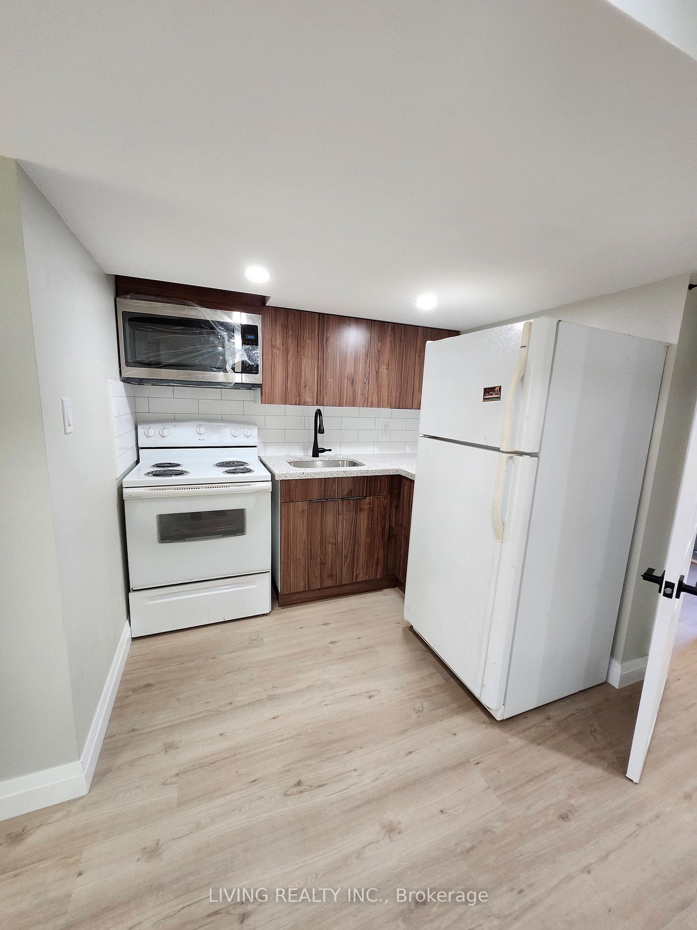 50 Garnet Ave, #Bsmt
