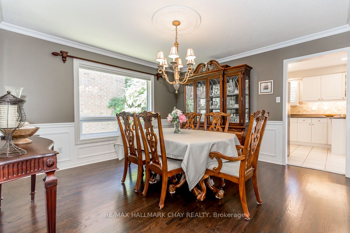46 Foxchase Drive