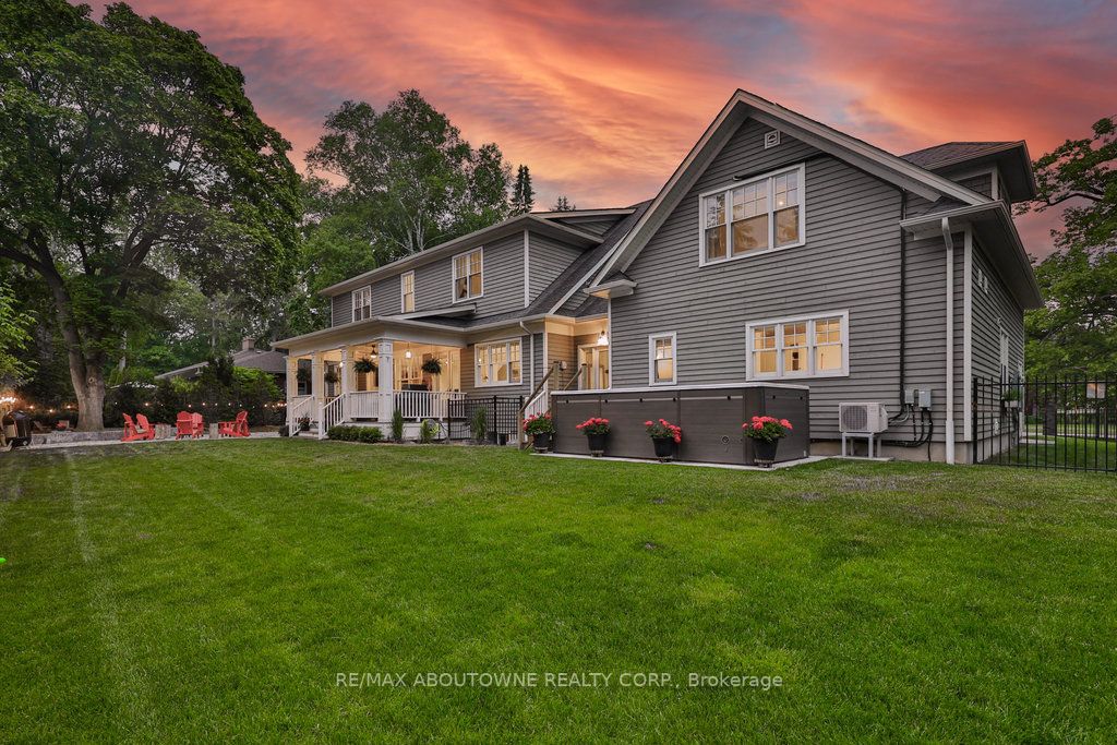 80 Cox Dr