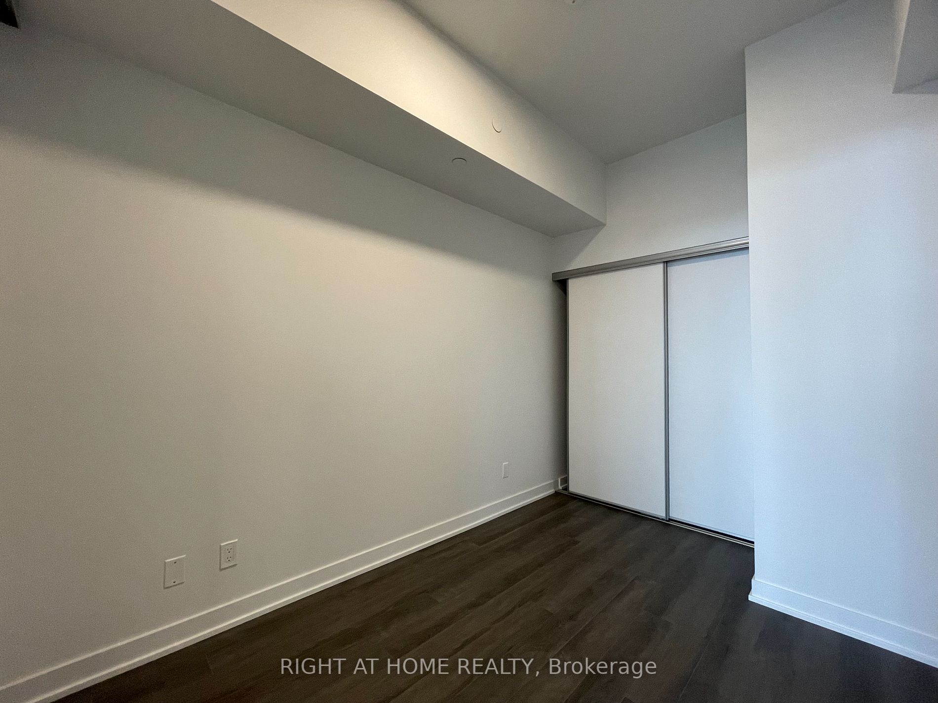 1926 Lakeshore Blvd W, #4205