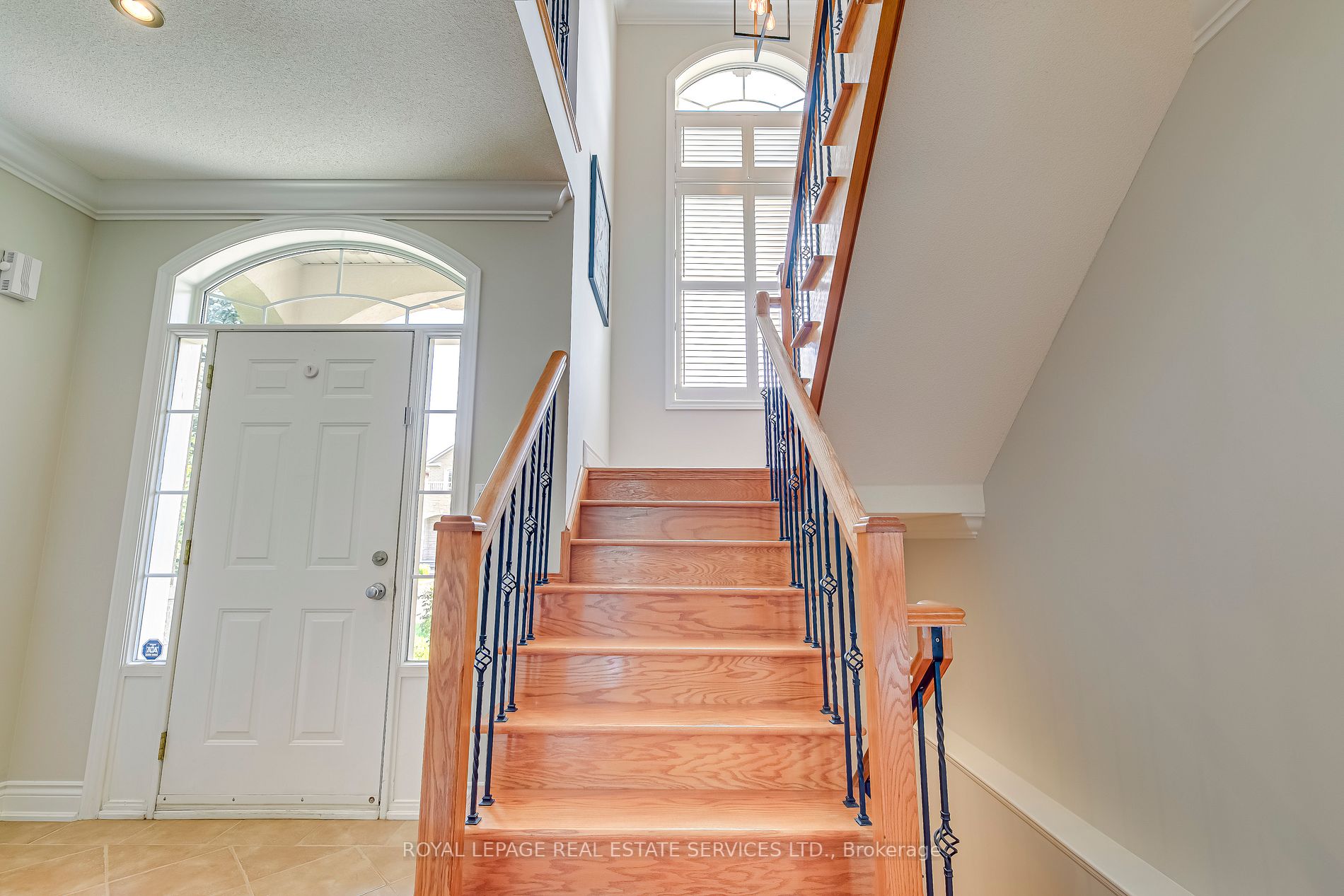 2464 Chaplin Rd