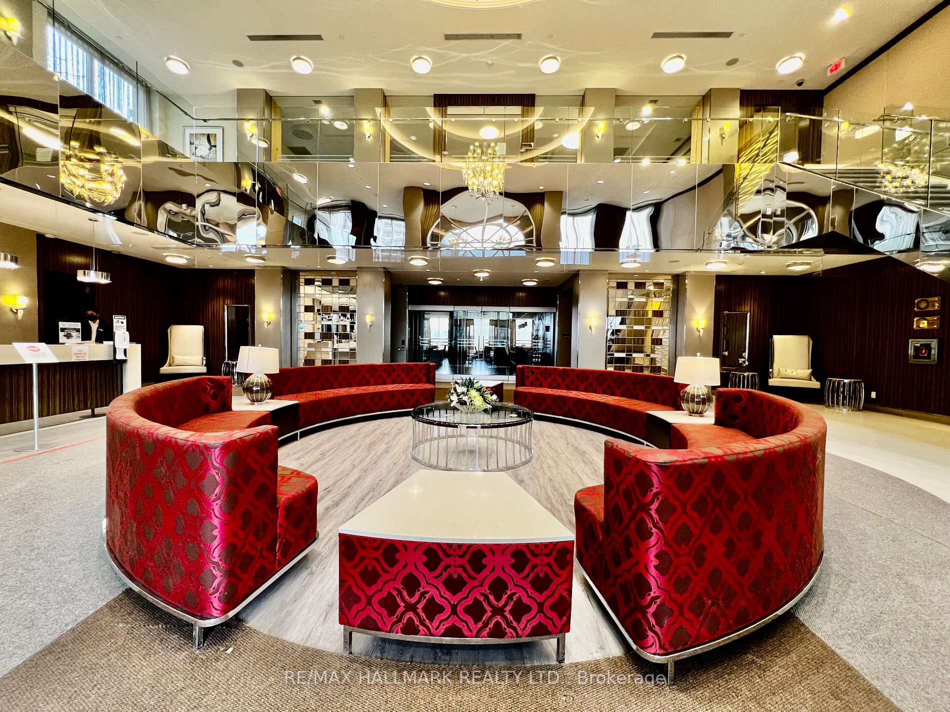 6 Eva Rd, #2610