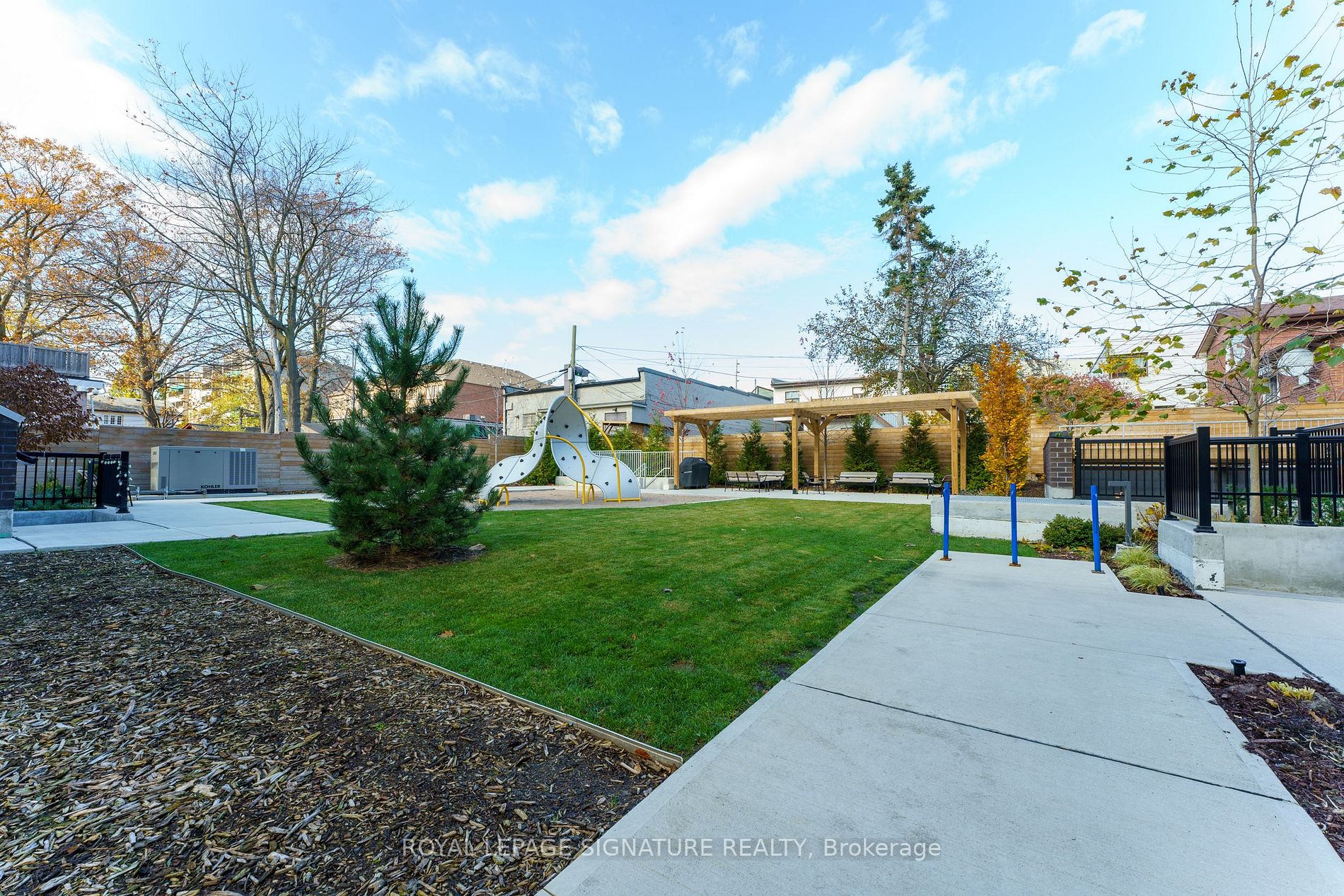 28 Marina Ave, #21