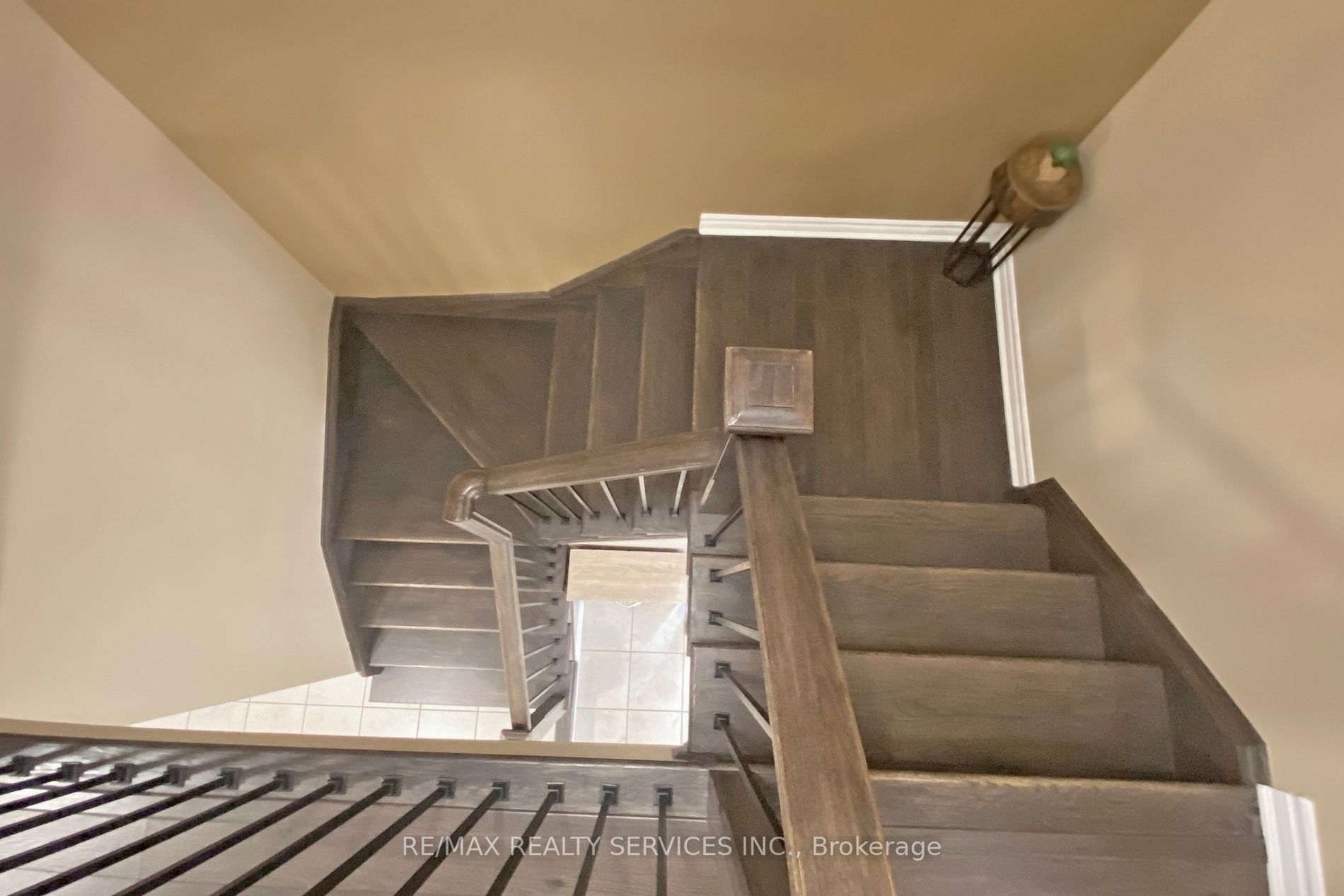 313 Gooding Cres