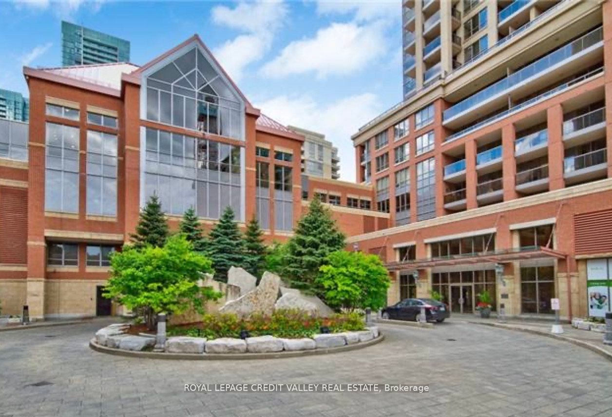 4090 Living Arts Dr, #2001