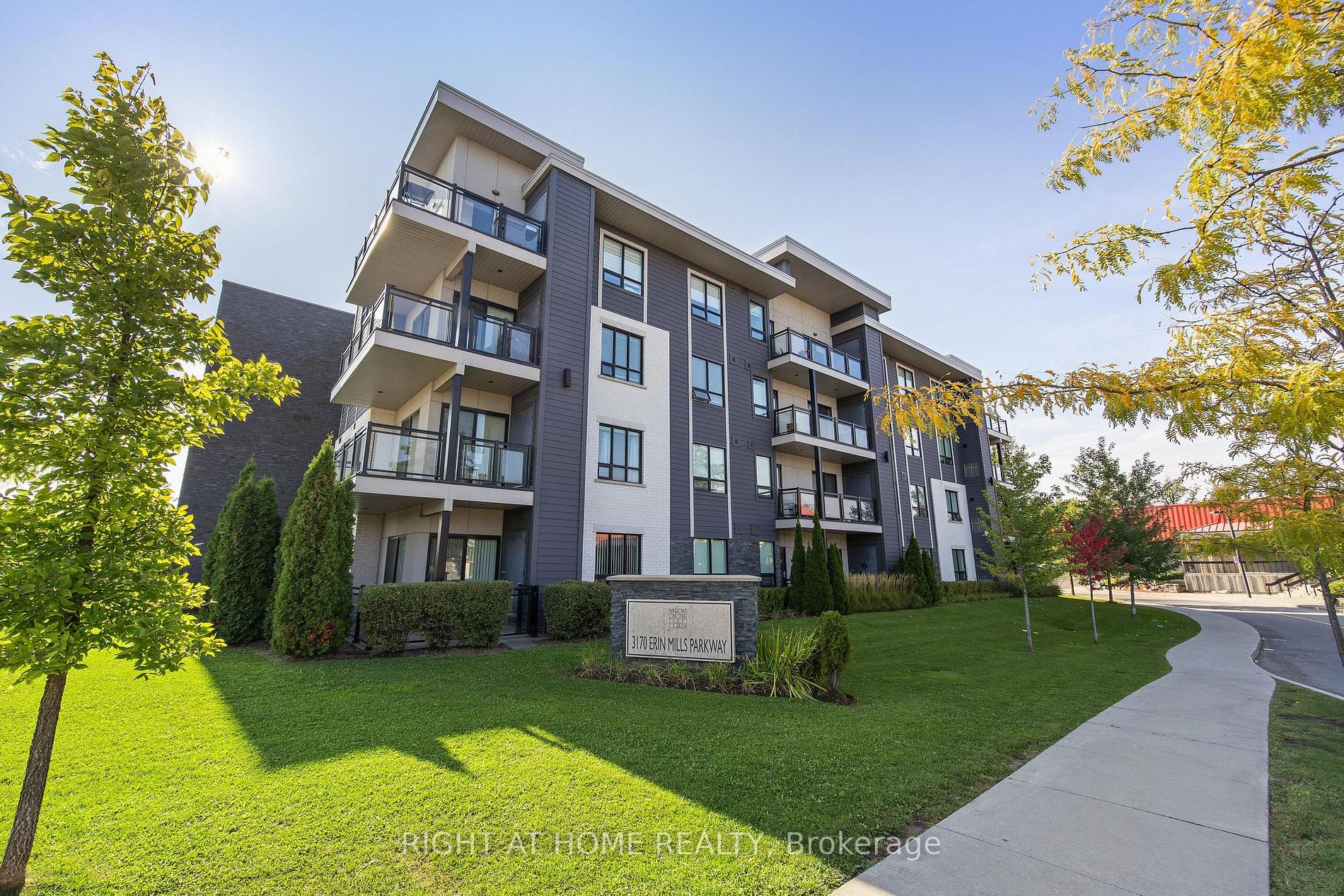 3170 Erin Mills Pkwy, #130