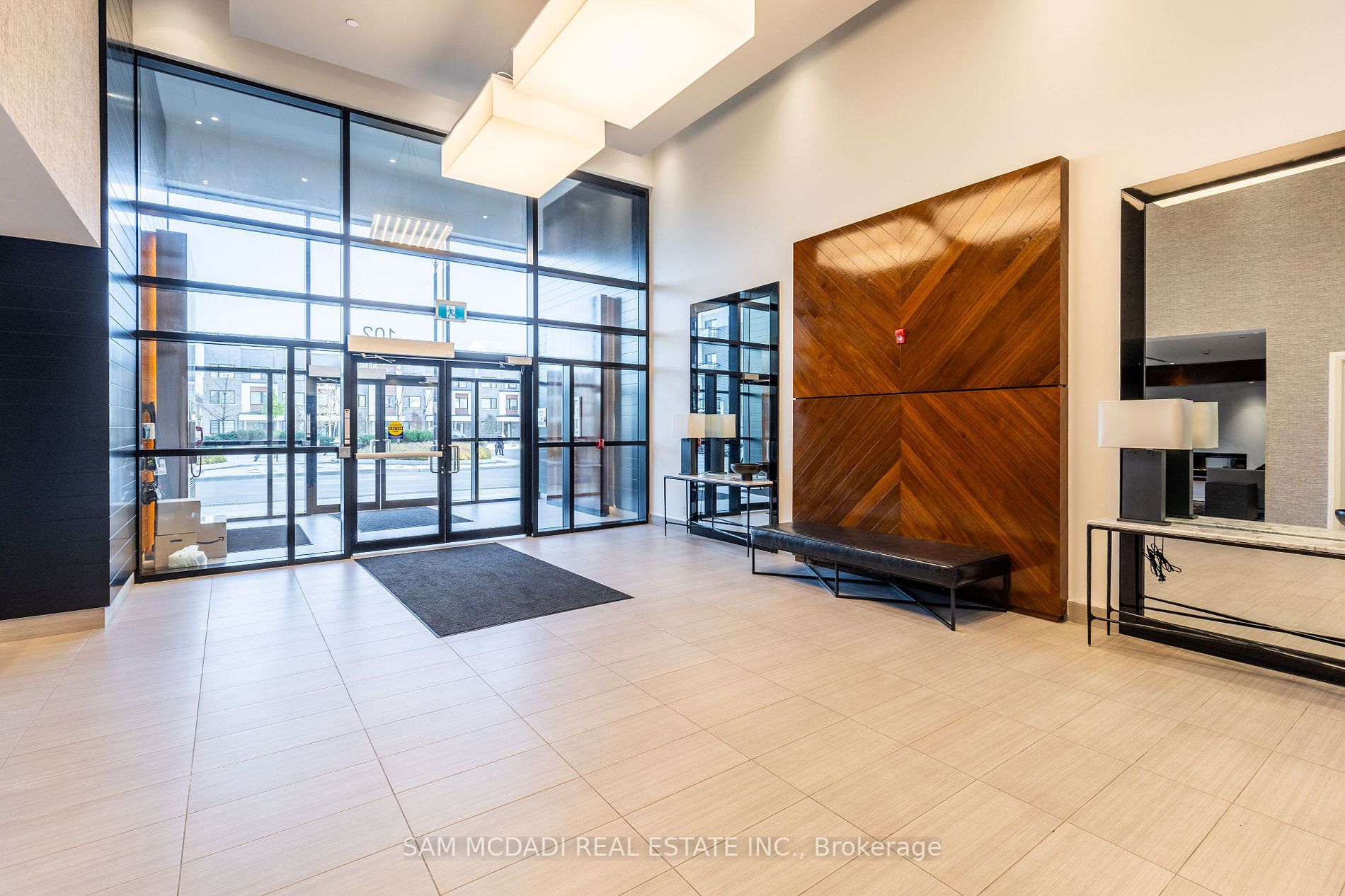 102 Grovewood Common, ##116