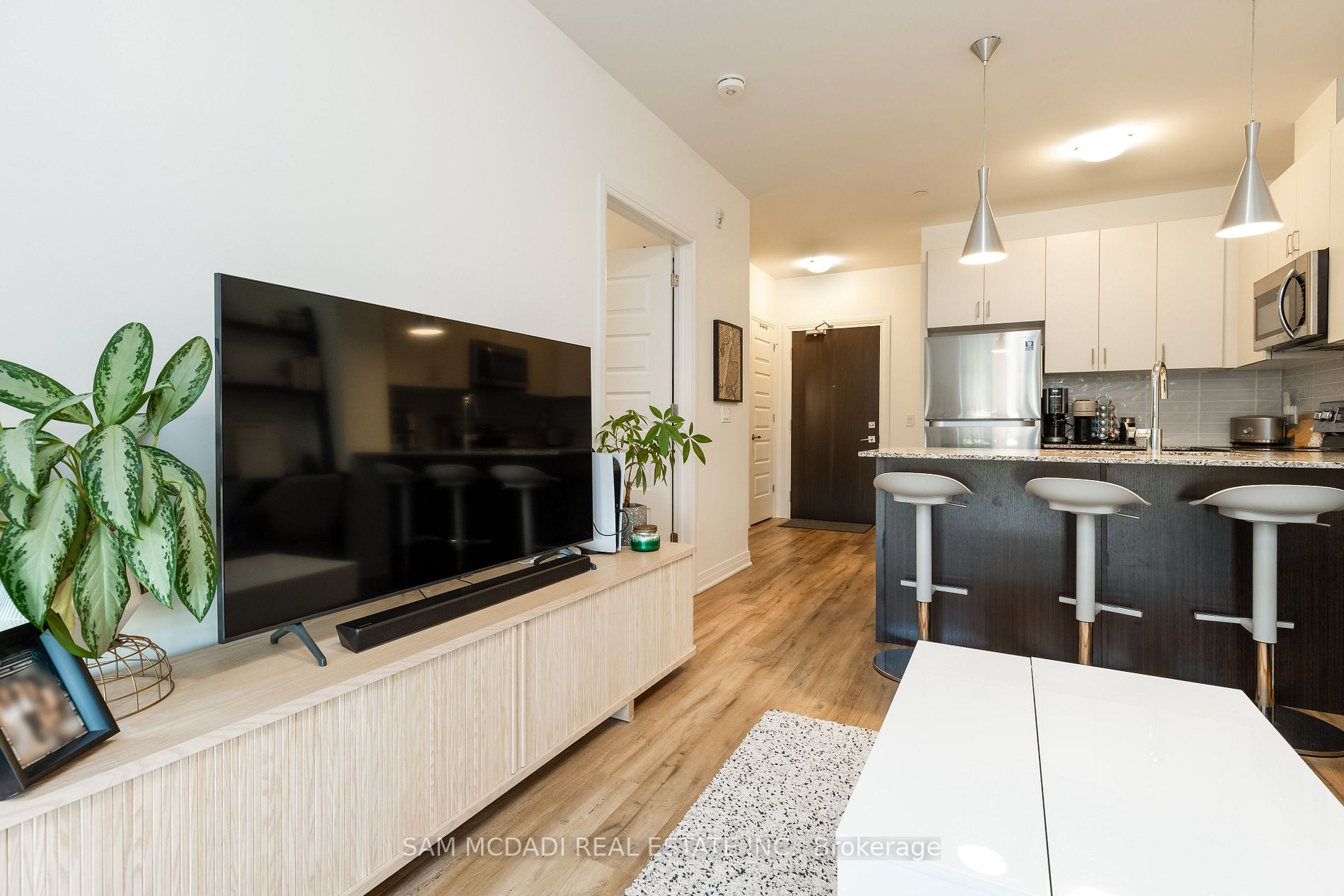 102 Grovewood Common, ##116