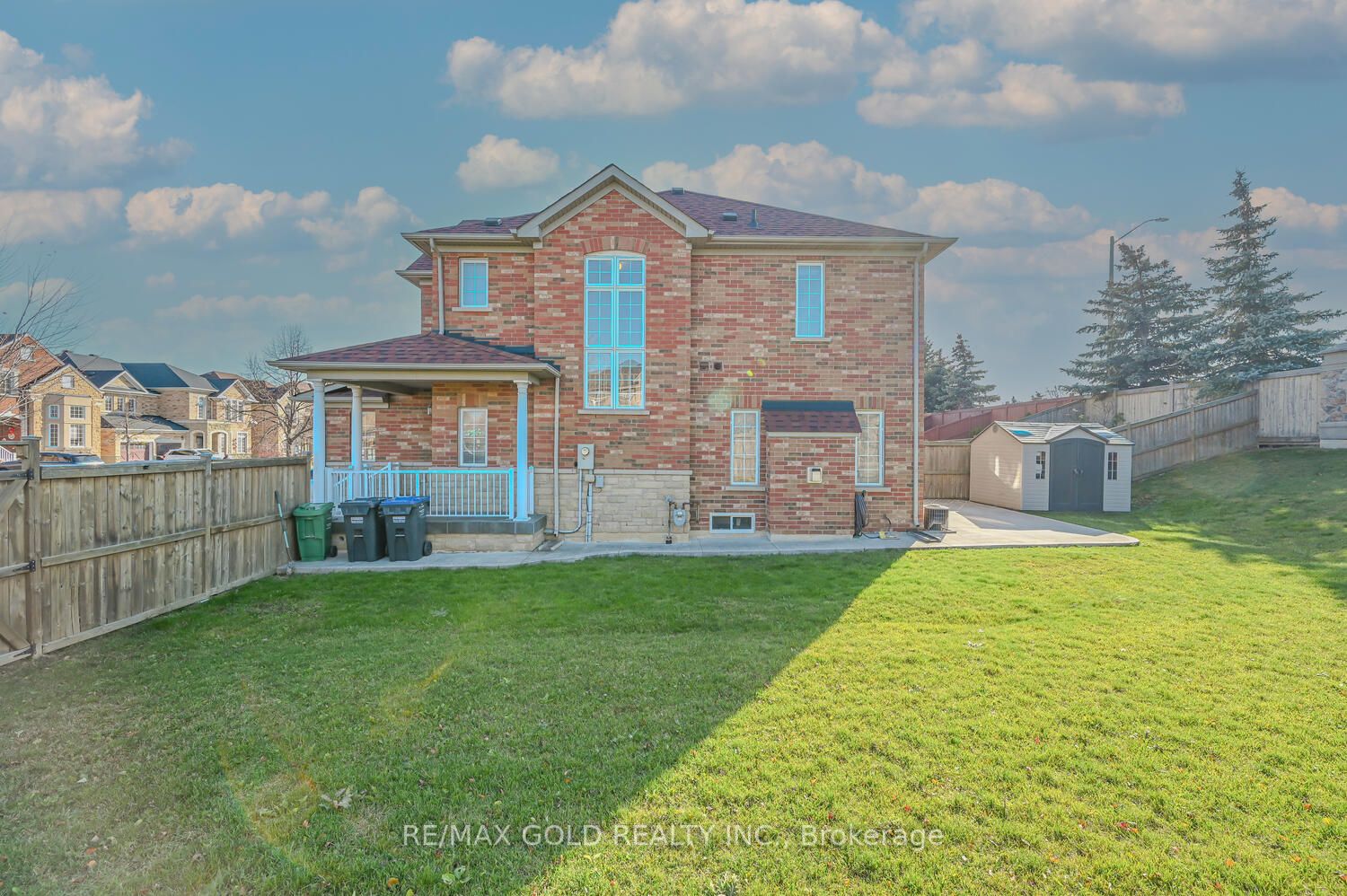 104 Rubysilver Dr