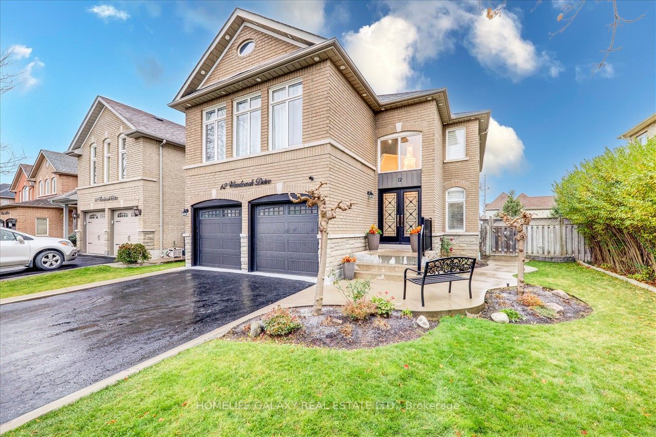 12 Woodcreek Dr