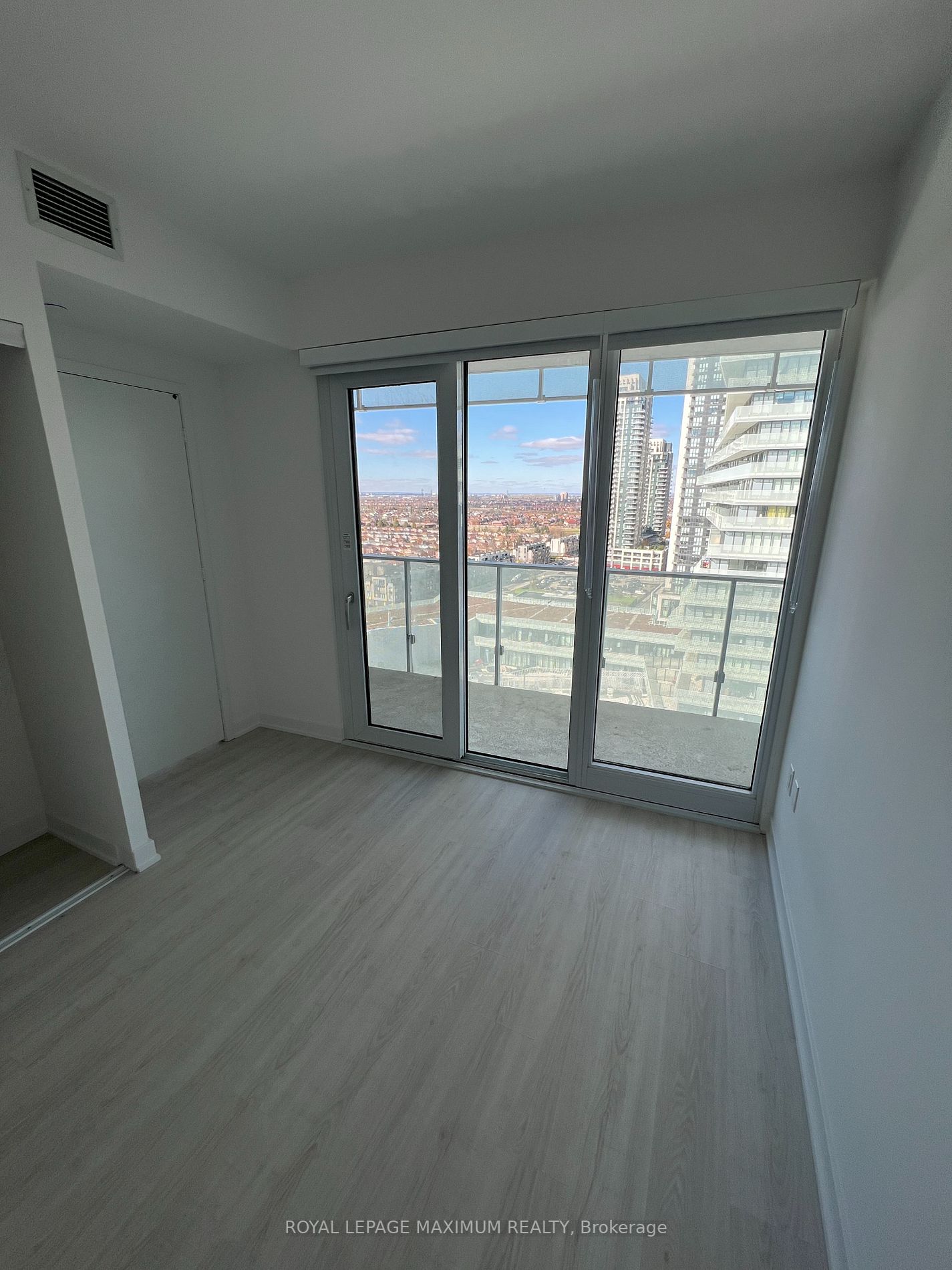 3883 Quartz Rd, #1402