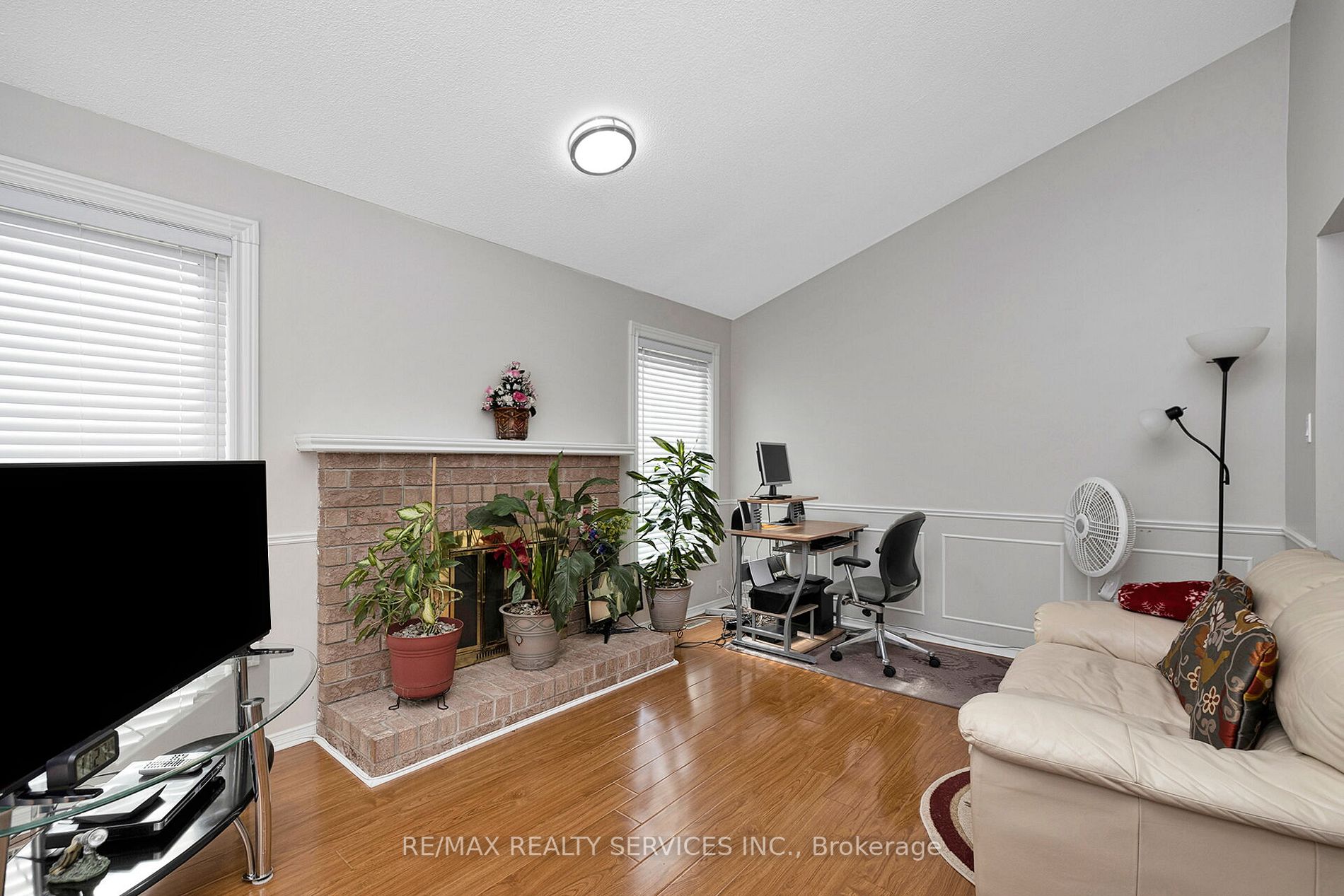 71 ROCKY MOUNTAIN Crescent