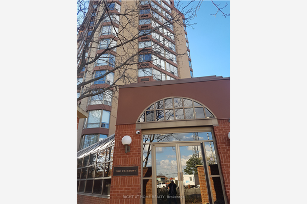 25 Fairview Rd W, Mississauga
