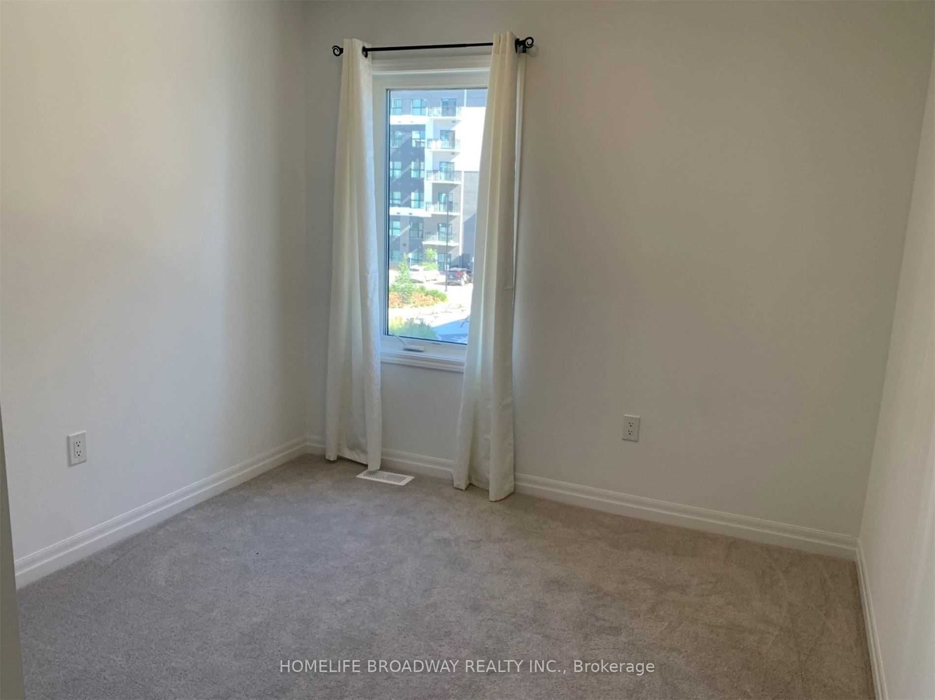 89 Grovewood Common, #65