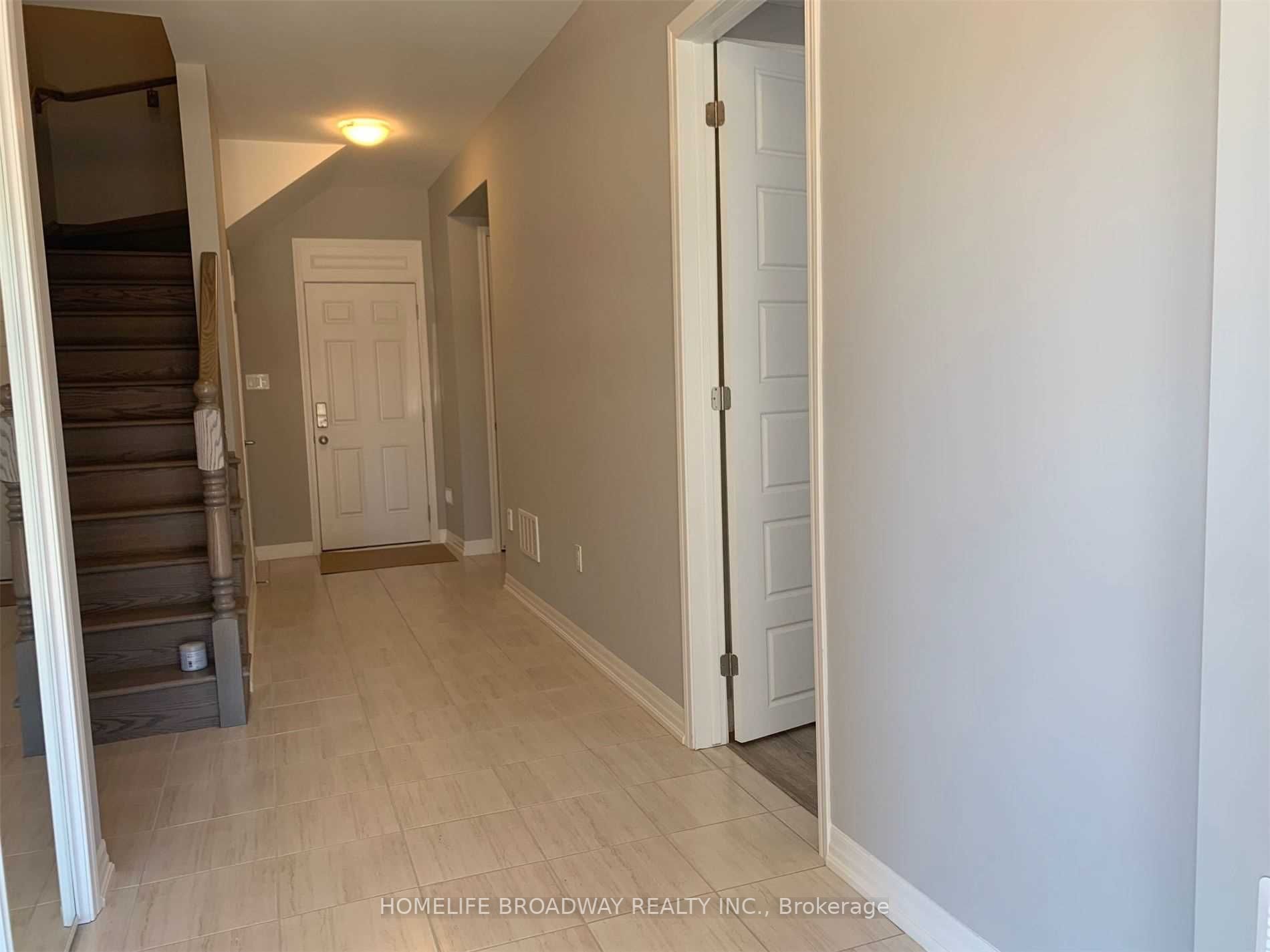 89 Grovewood Common, #65