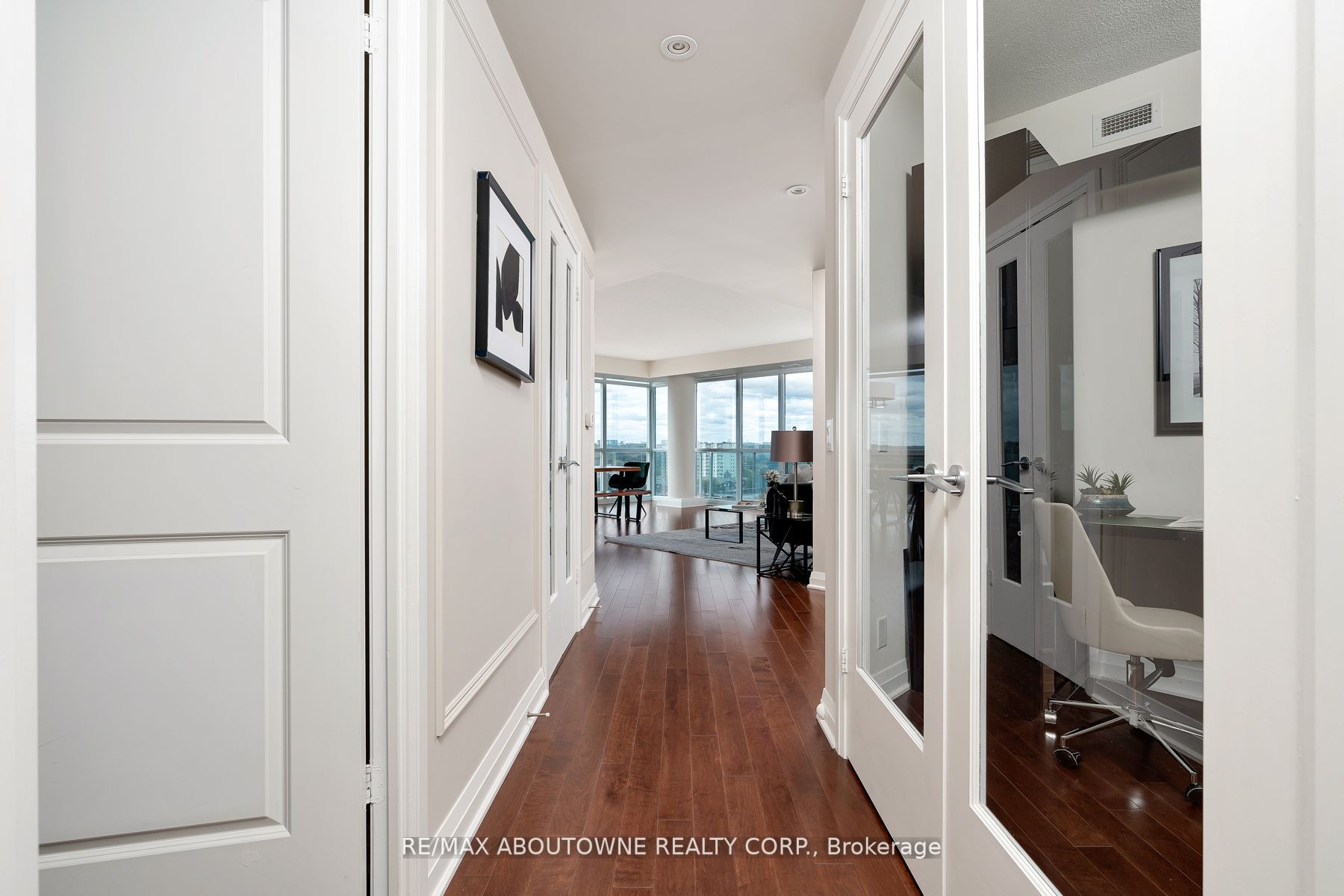 1055 Southdown Rd, #1202